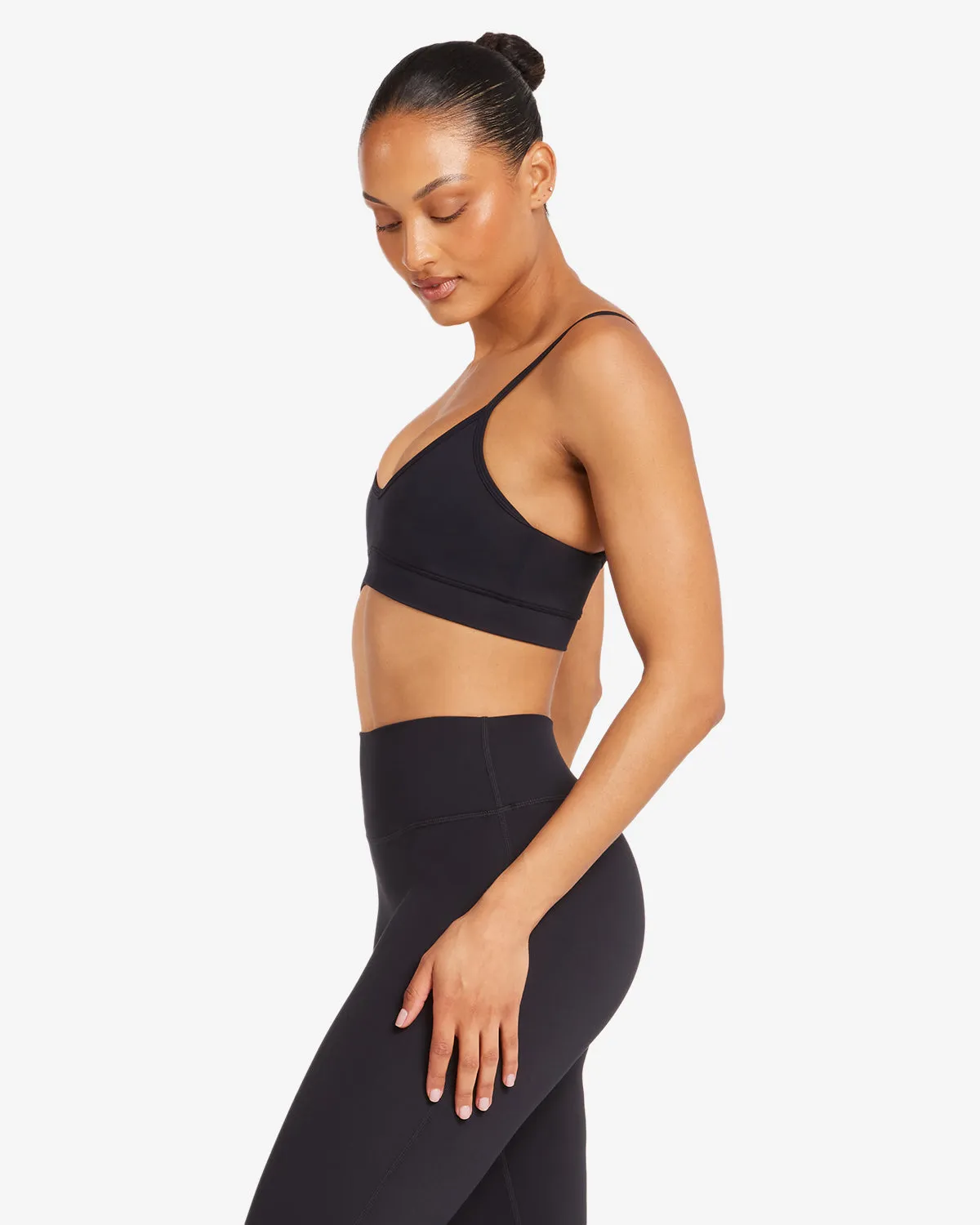 Form Chloe Crop | Black sold by CSB product image thumbnail 3