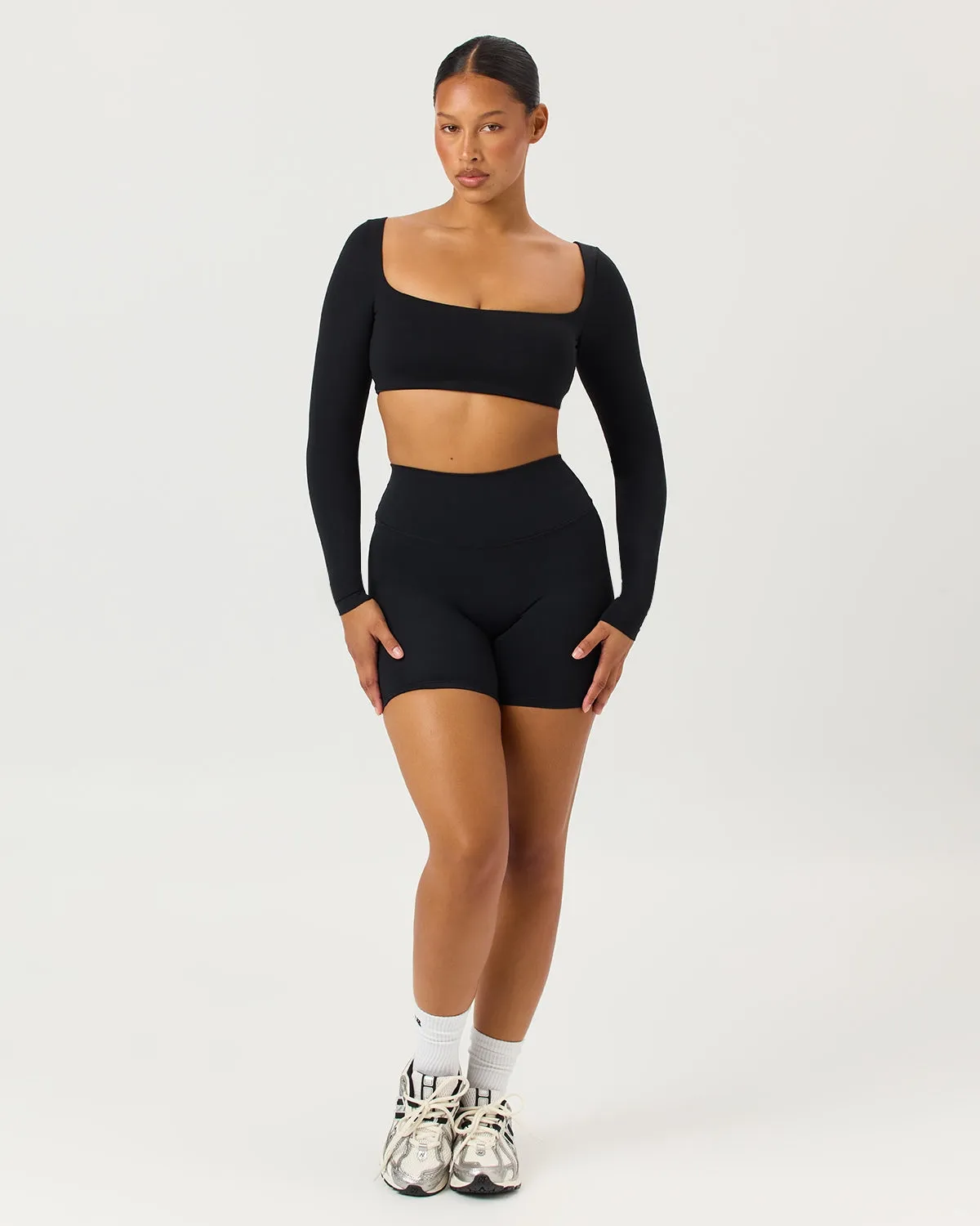 Freedom Scrunch Shorts 6" | Black sold by CSB