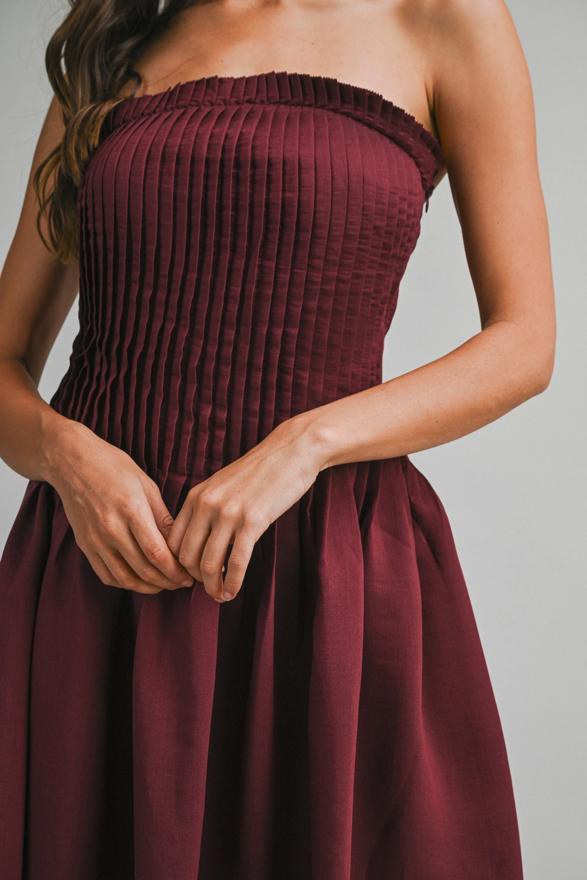 EVERLEE PLEATED MAXI DRESS sold by MABLE product image thumbnail 4