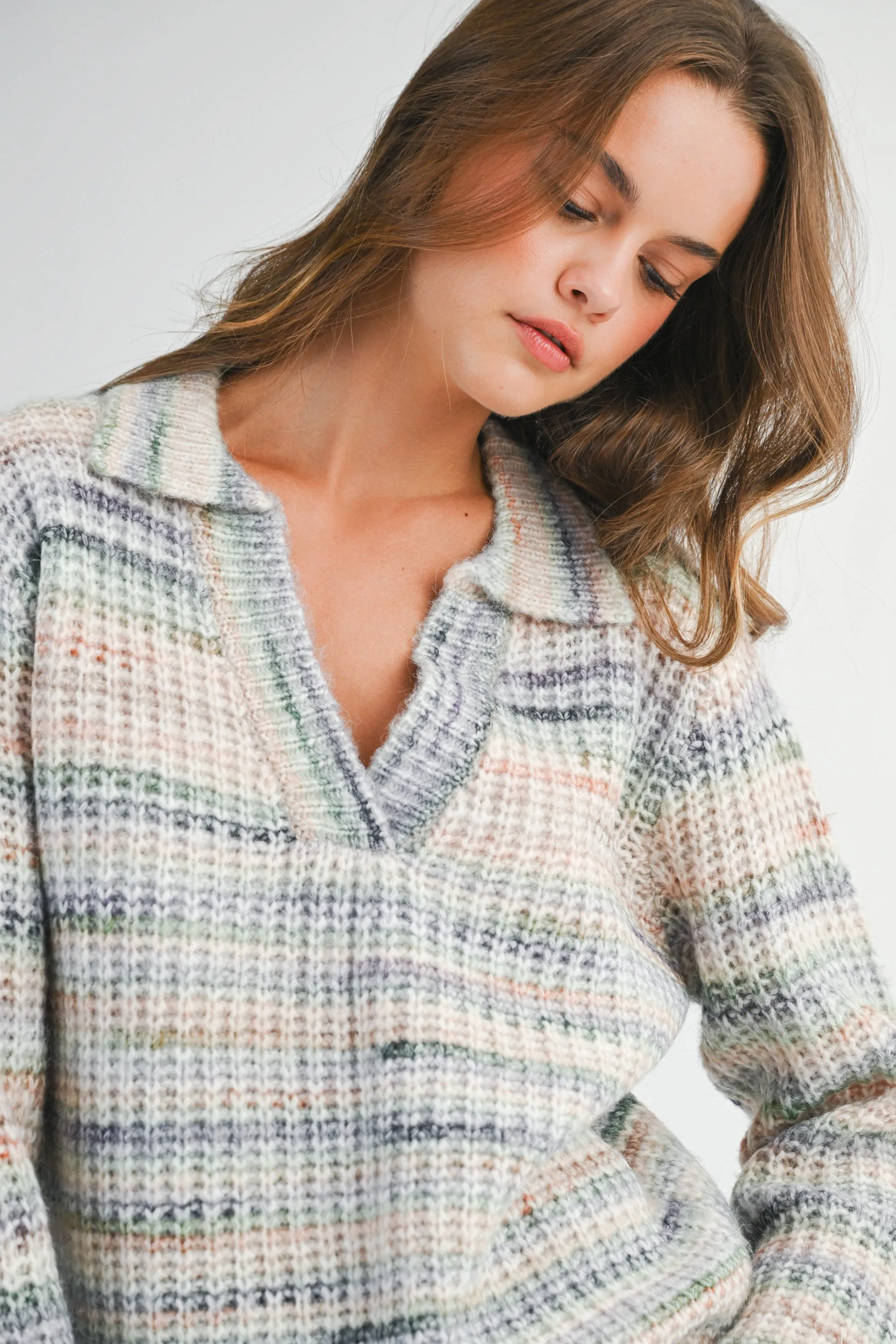 SELENA COLOR COLLAR SWEATER sold by MABLE product image thumbnail 4