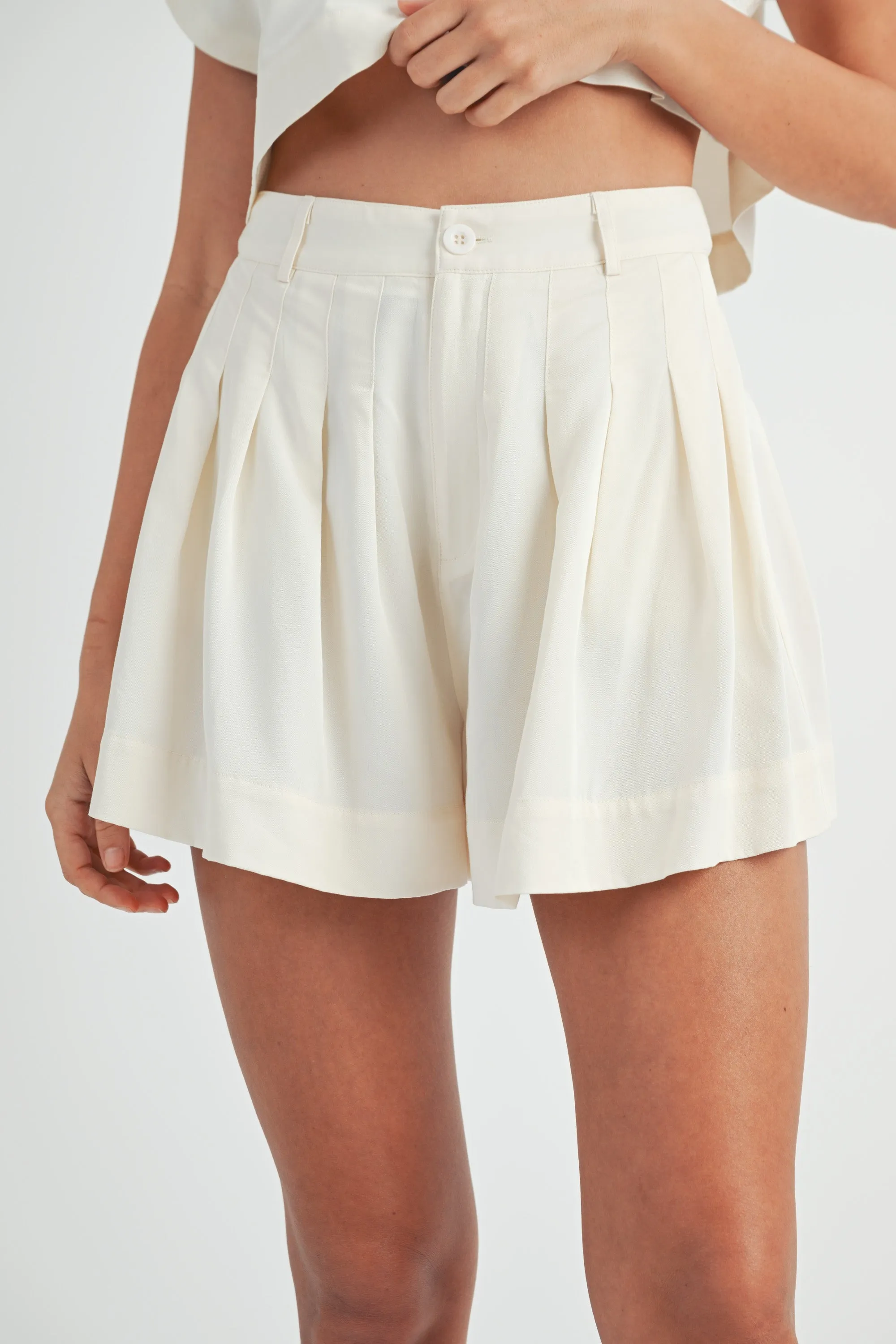 LAUREL CROP TOP AND PLEATED SHORTS SET sold by MABLE product image thumbnail 5