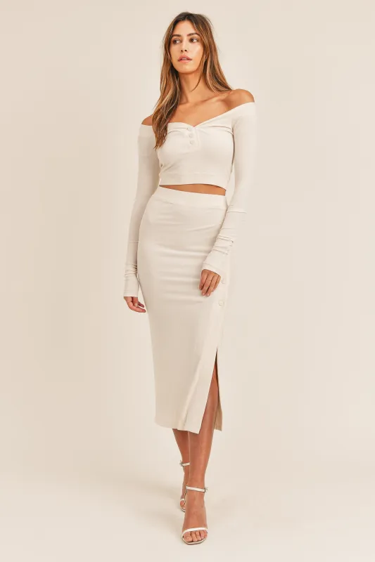 LAIA BUTTON DETAIL CROP SET made by MABLE