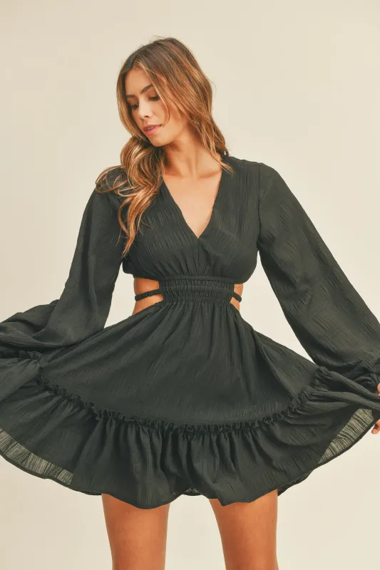 SIMIZ CUT OUT WAIST CRINKLED MINI DRESS made by MABLE