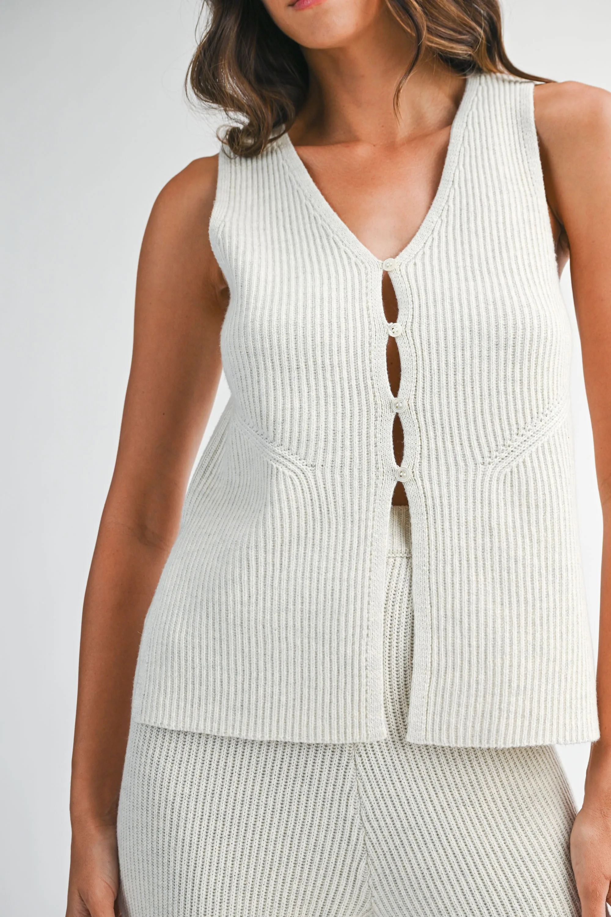 FIORELLA SLIT SWEATER VEST PANTS SET sold by MABLE product image thumbnail 4