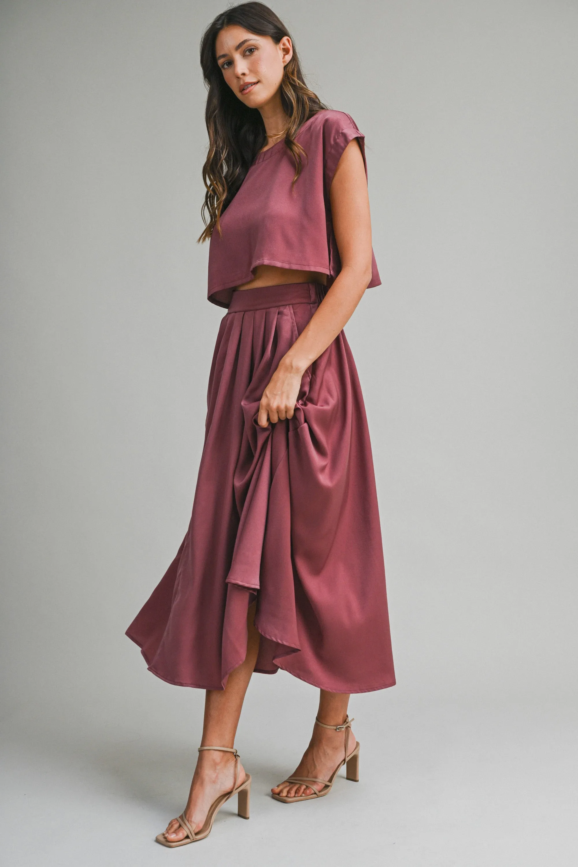 SSERA SATIN CROP TOP SKIRT SET sold by MABLE product image thumbnail 2