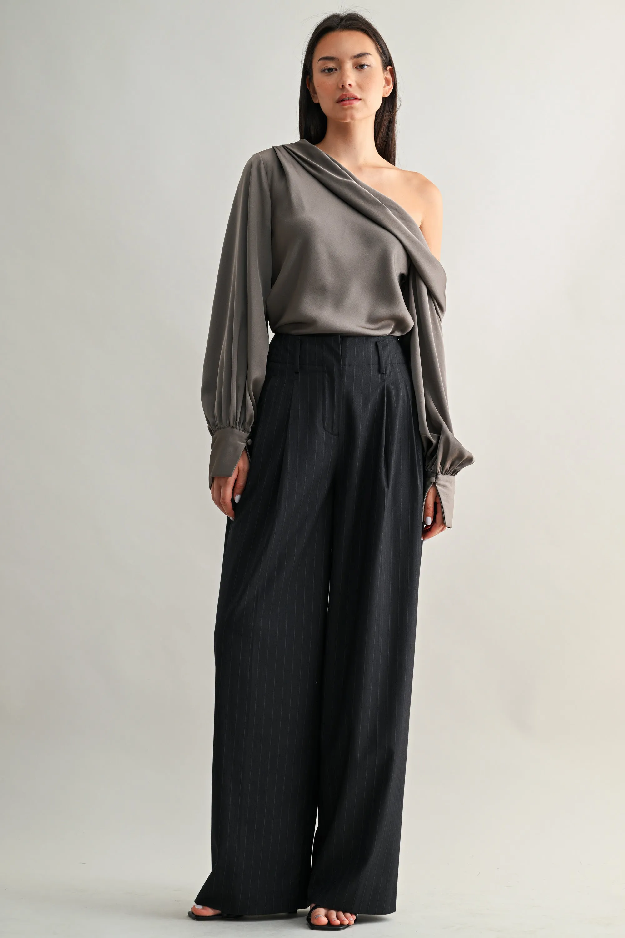EMILIA MID-RISE PINTUCK STRAIGHT SUIT PANTS sold by MABLE