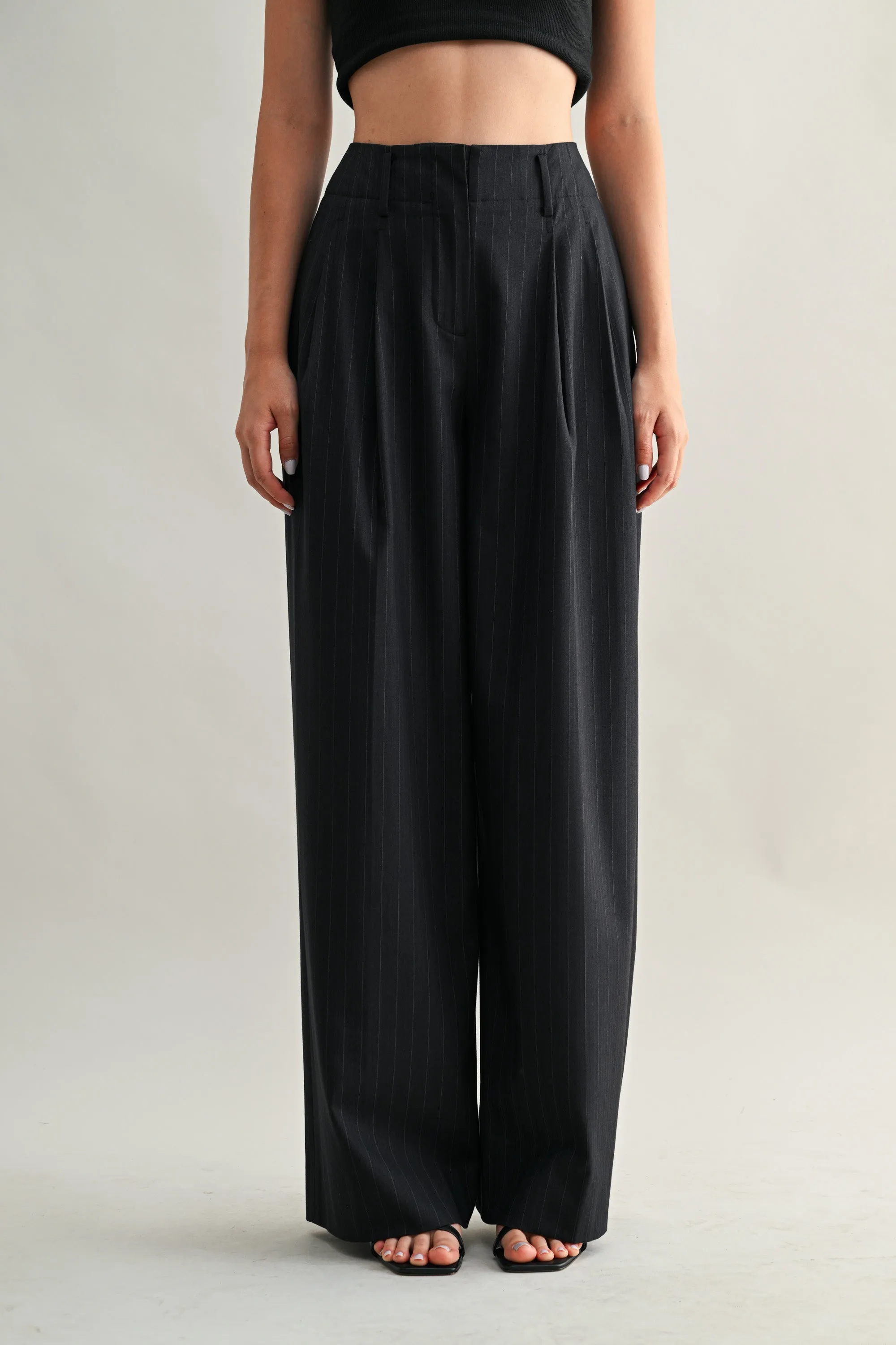 EMILIA MID-RISE PINTUCK STRAIGHT SUIT PANTS sold by MABLE product image thumbnail 2