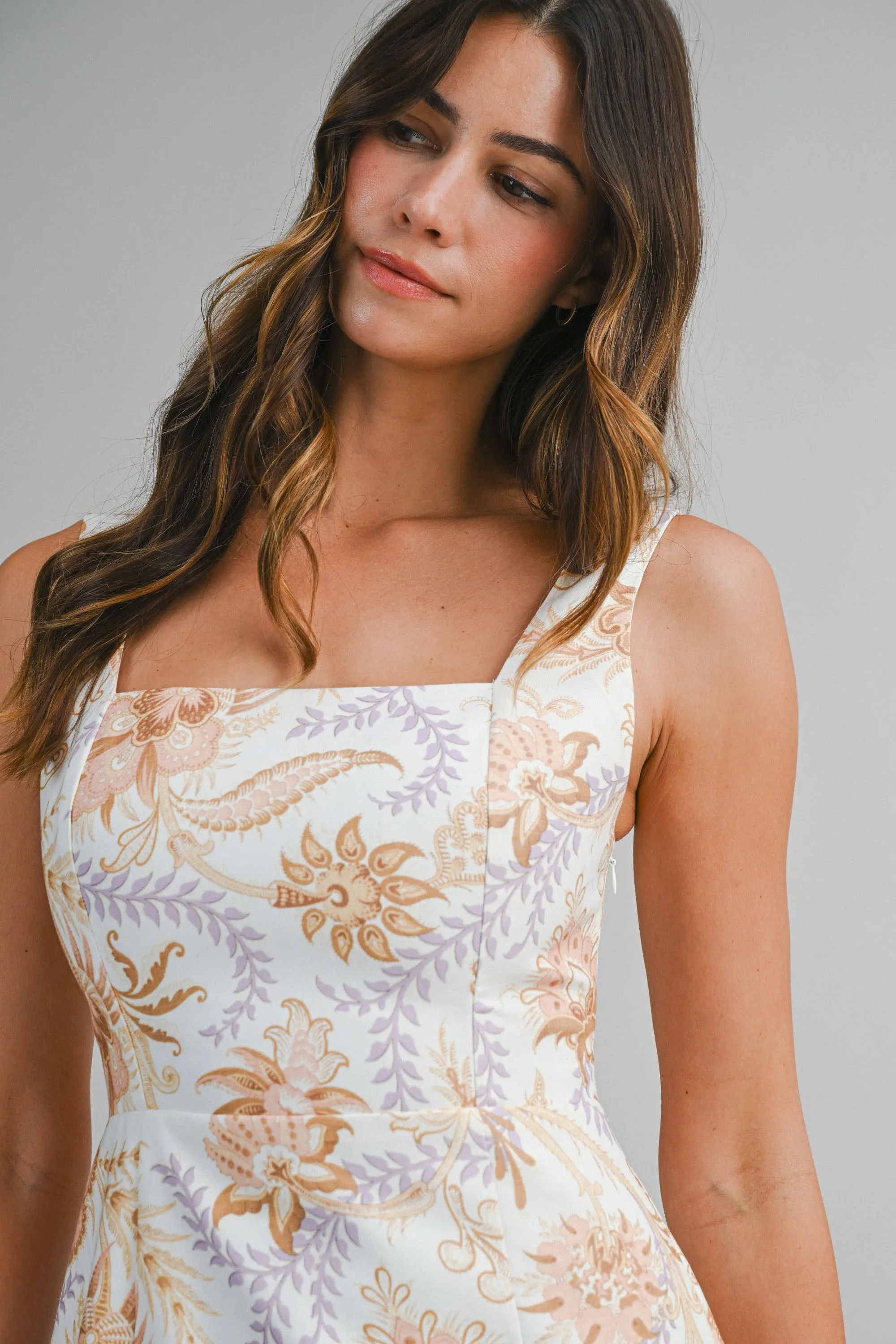 NYRA LINEN PRINTED BACK BOW MINI DRESS sold by MABLE product image thumbnail 4