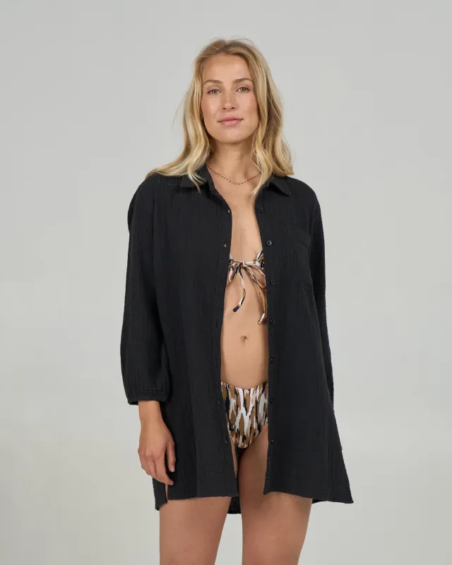 Cloudbreak Tunic - Black made by Salty Crew