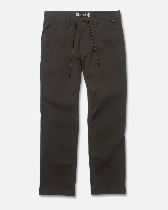 Transom Tech Pants - Deep Forest made by Salty Crew