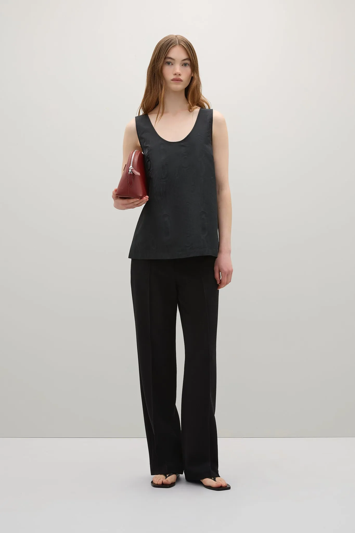 The Sutton Tank sold by A.EMERY