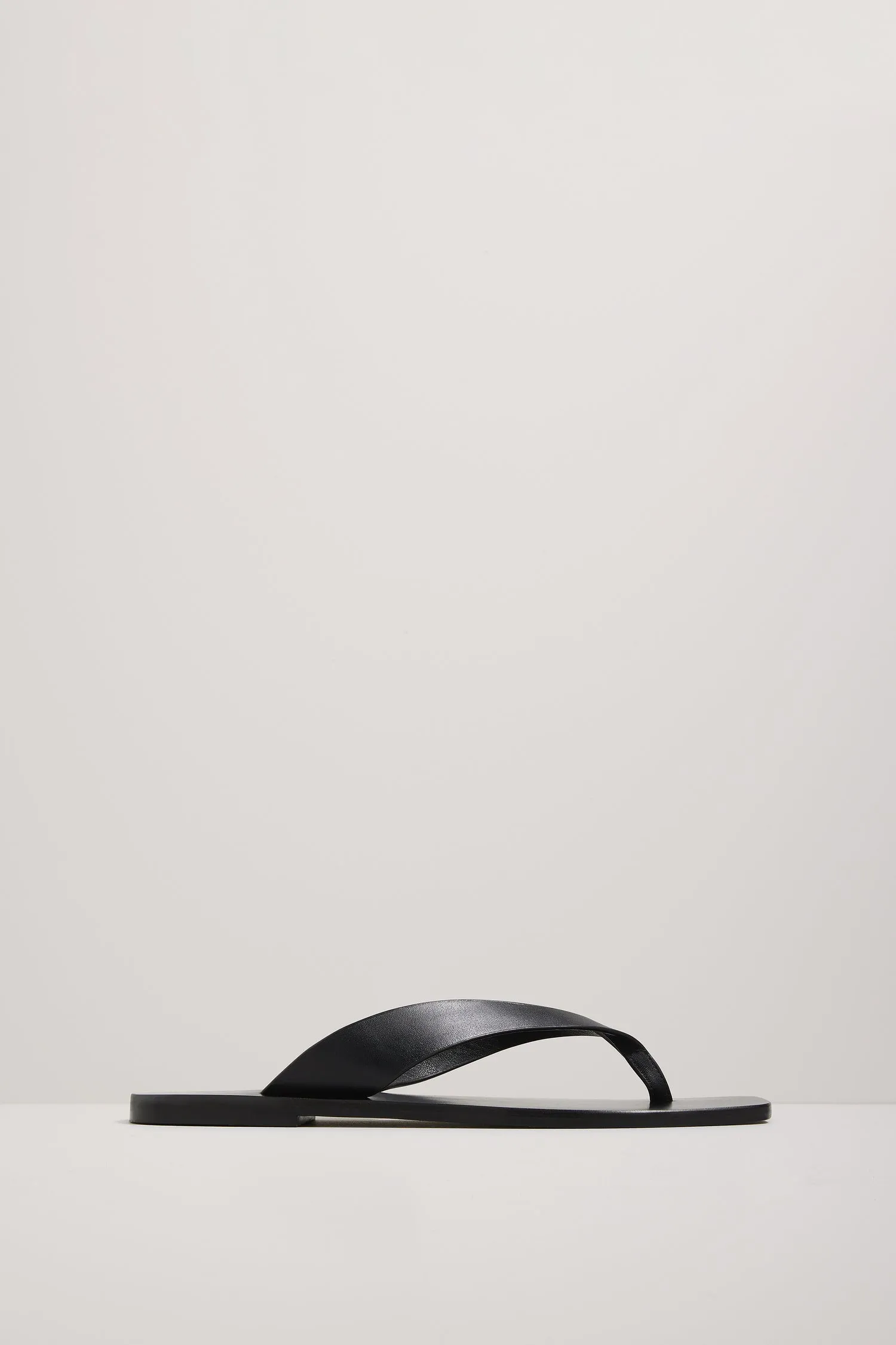 The Kinto Sandal sold by A.EMERY