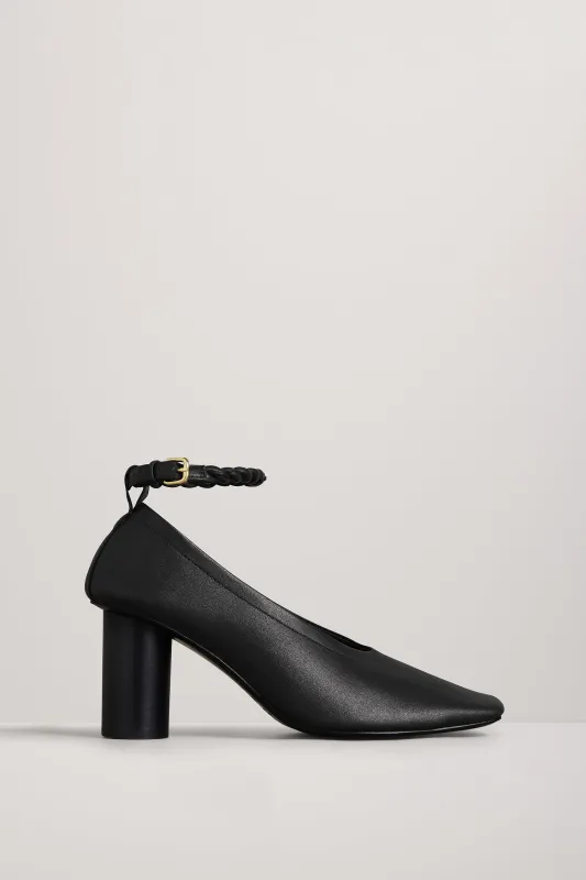 The Amos Heel sold by A.EMERY