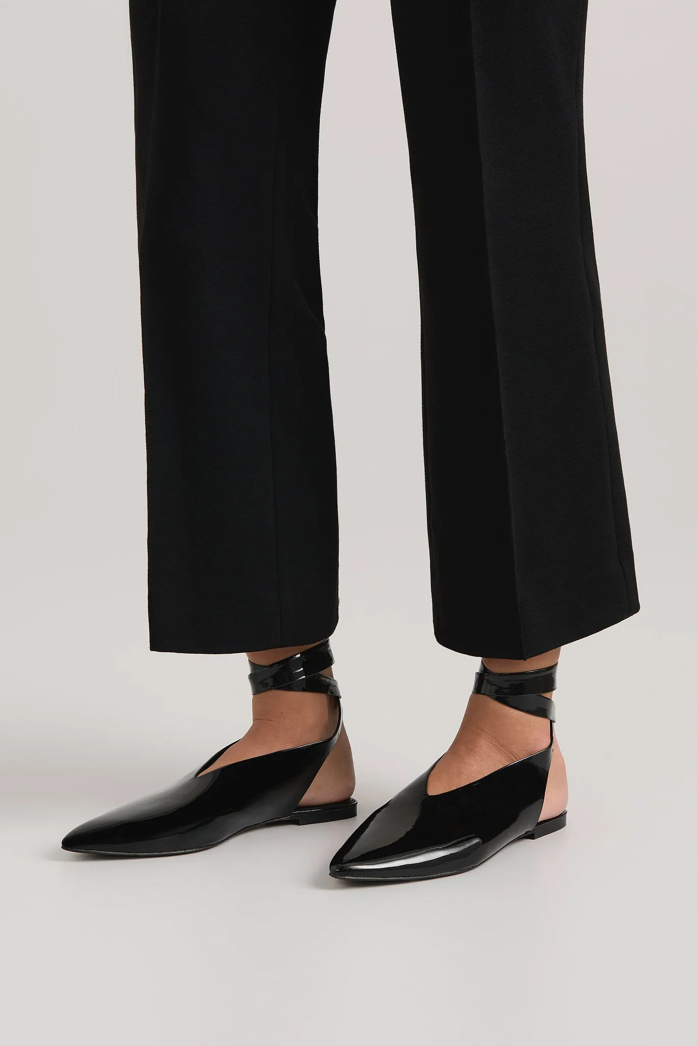 The Maude Flat sold by A.EMERY product image thumbnail 4