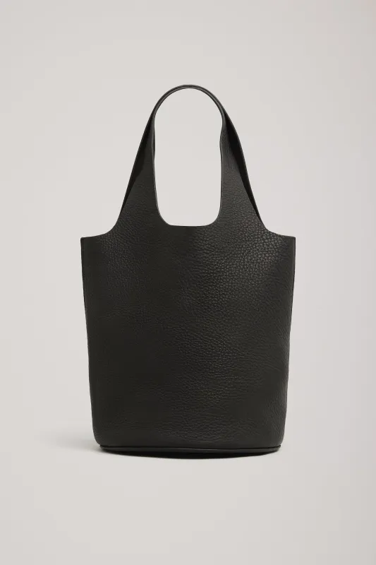 The Wren Bag made by A.EMERY