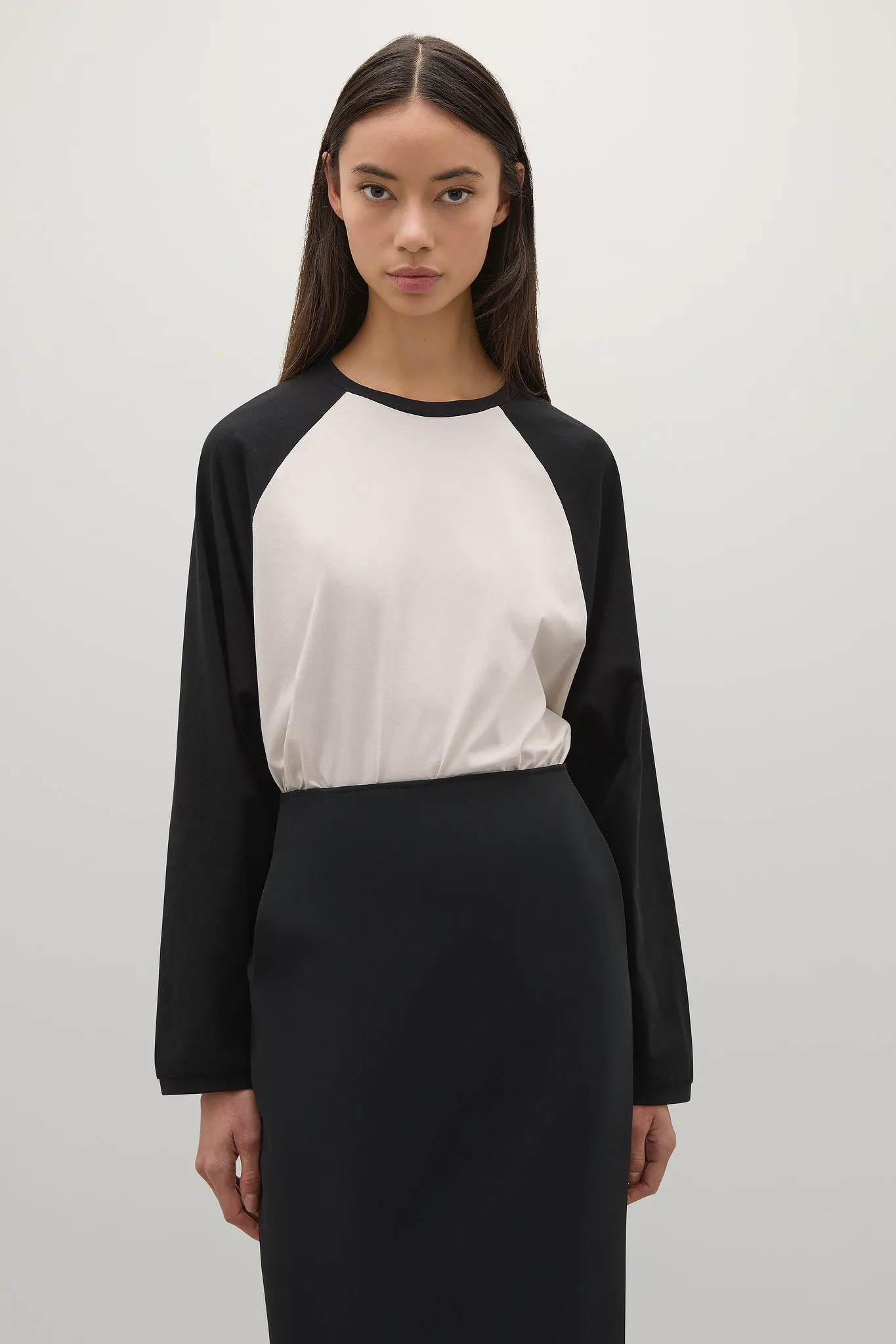 The Jules Tee sold by A.EMERY product image thumbnail 4