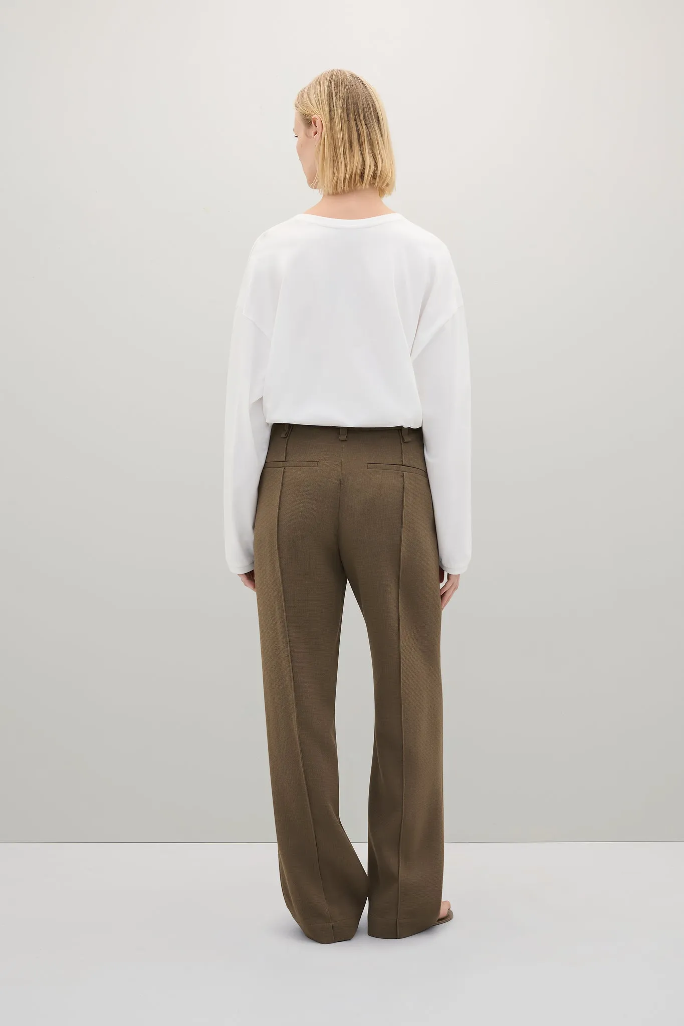 The Persey Top sold by A.EMERY product image thumbnail 3