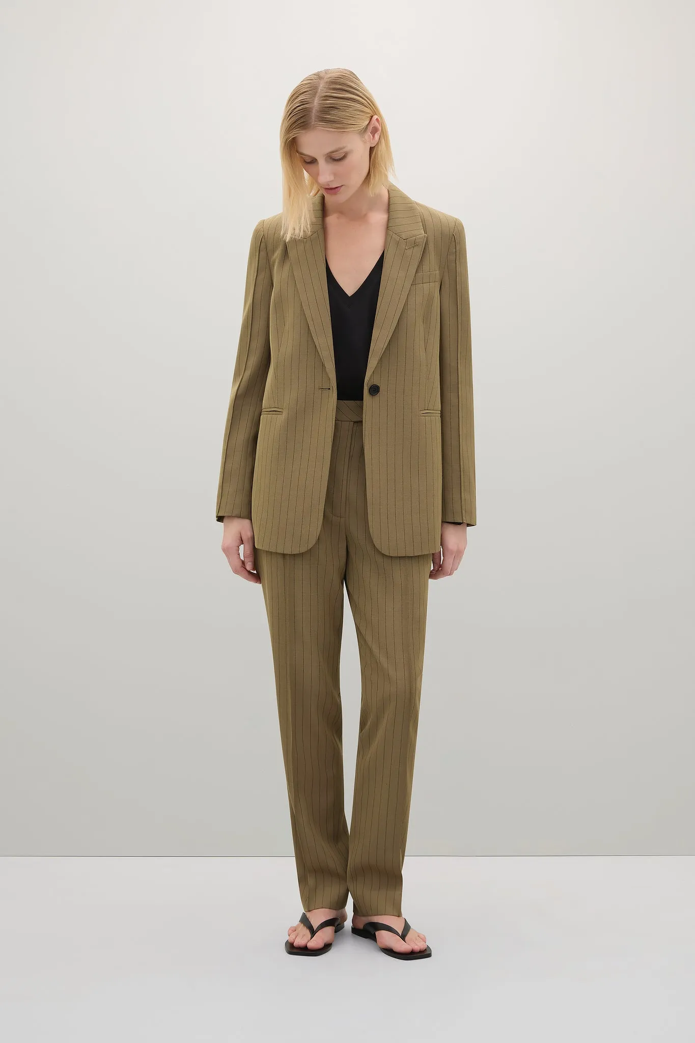 The Maya Blazer sold by A.EMERY