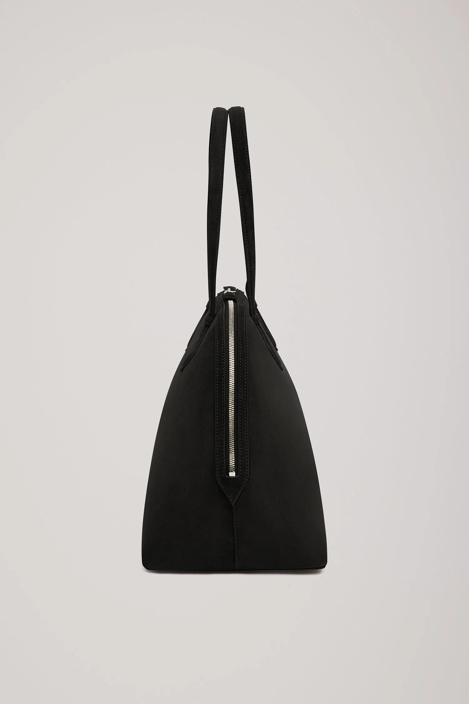 The Harnick Bag sold by A.EMERY product image thumbnail 3