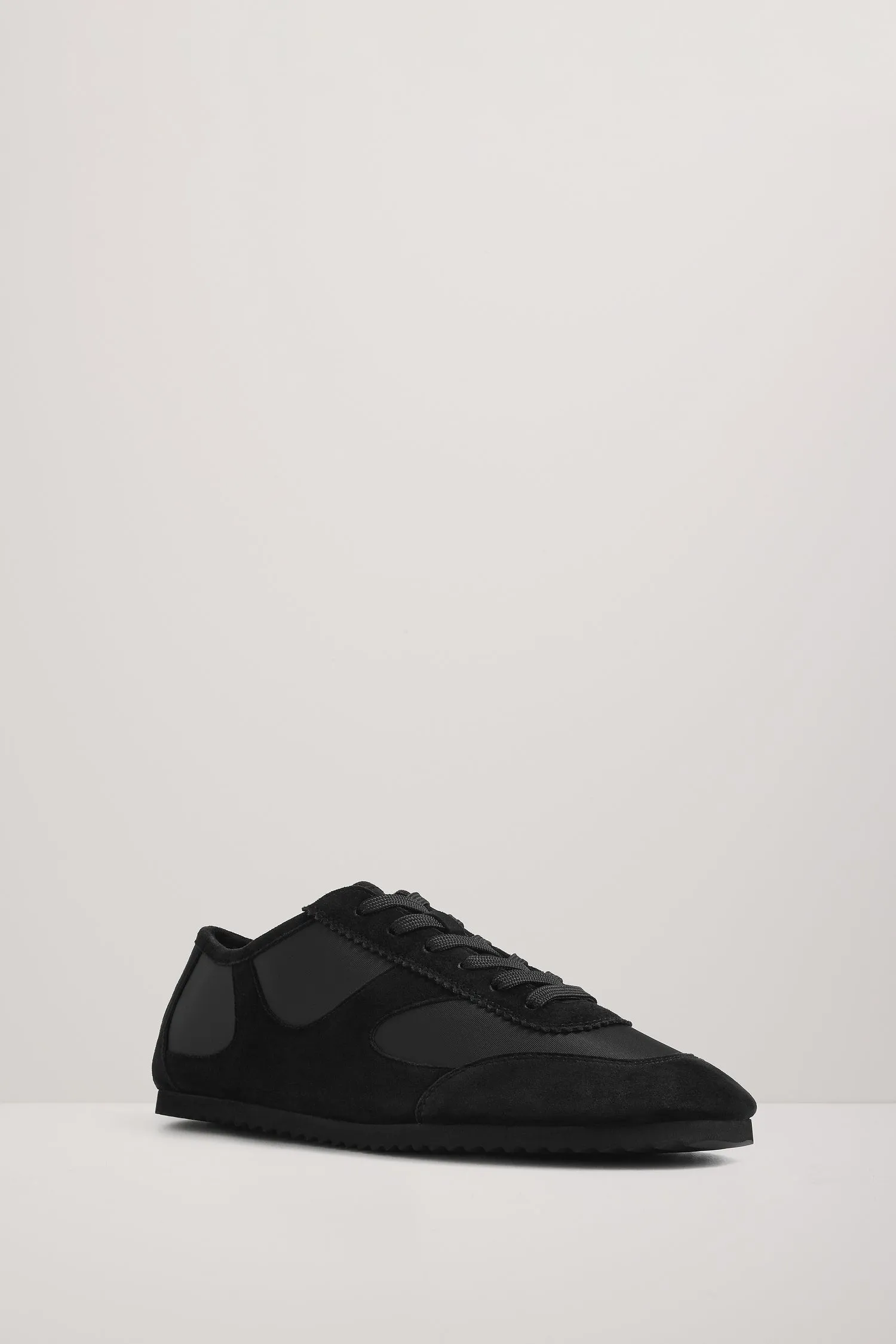 The Adams Low Sneaker sold by A.EMERY product image thumbnail 2