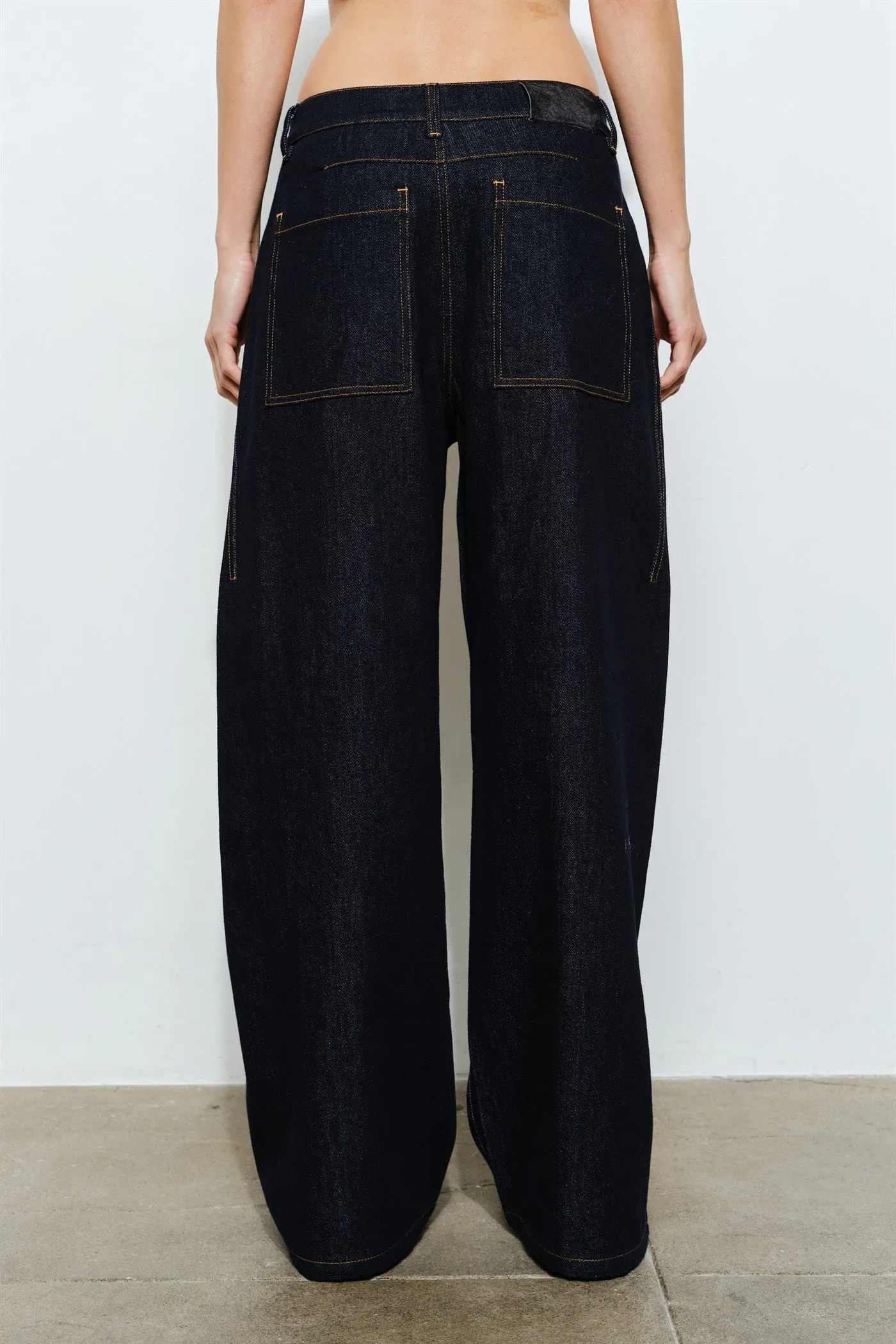 LC2468P | Brynn Sculpted Wide Leg Indigo Jeans sold by Loucia product image thumbnail 3