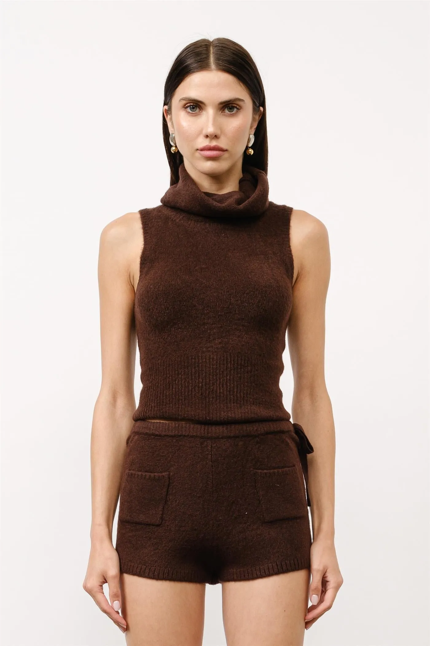 LC2143T | Serena Turtle Neck Sleeveless Knit Top sold by Loucia product image thumbnail 4