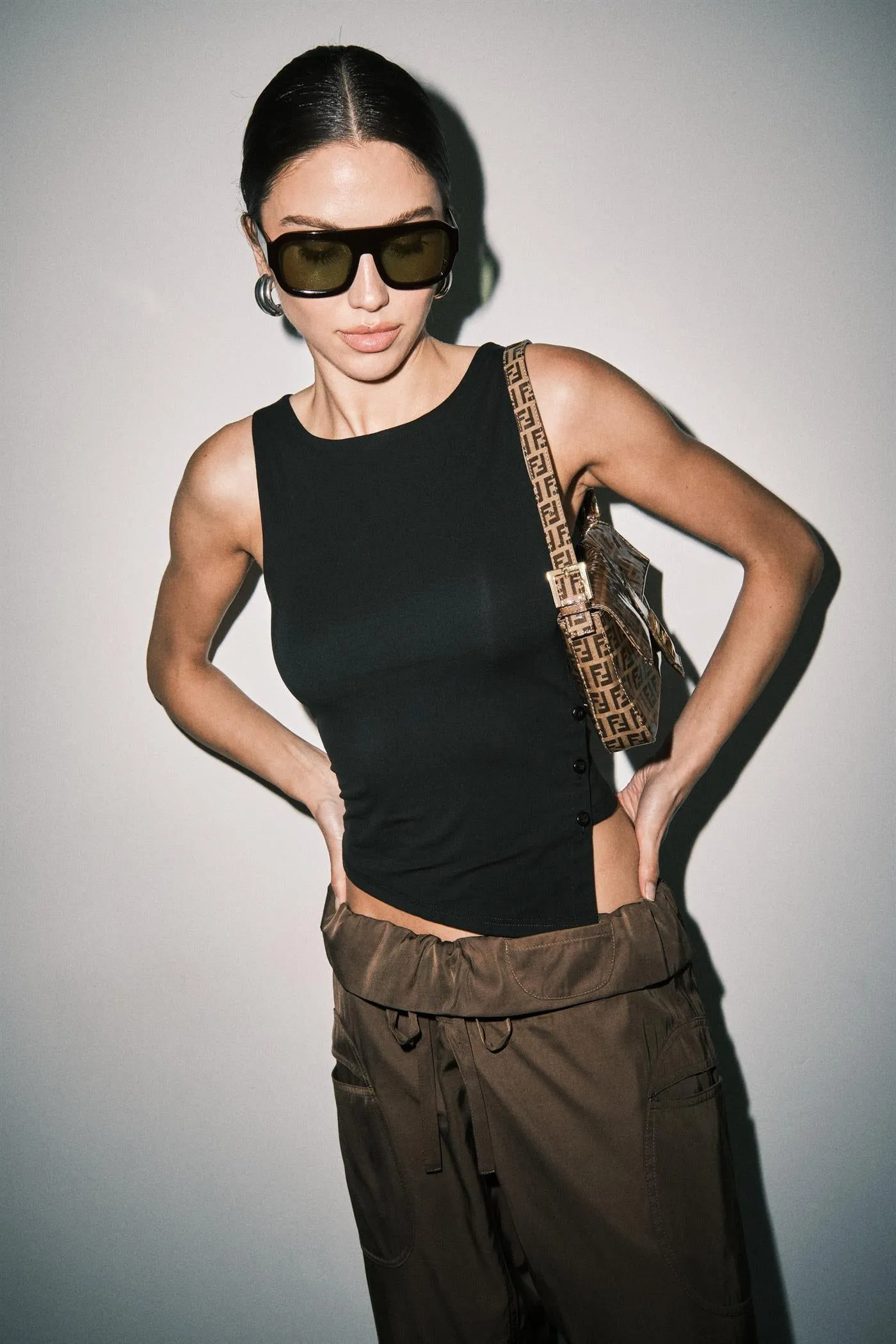 LC3092T | Laura Jersey Knit Side Button Asymmetric Hem Tank Top sold by Loucia product image thumbnail 4