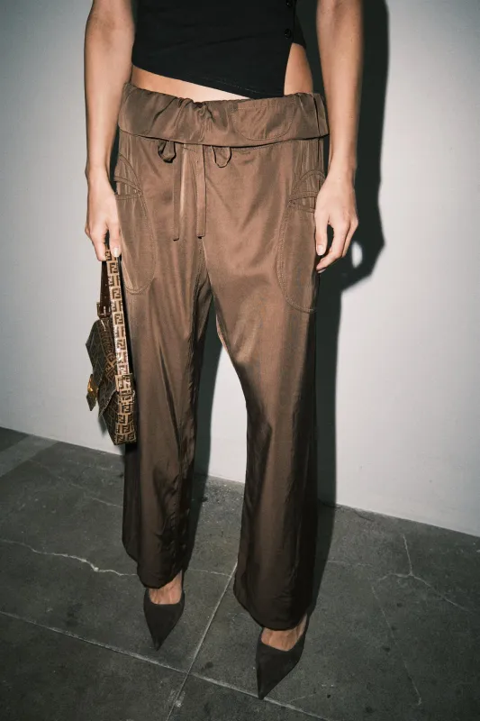 LC2787P-1 | Margot Fold-Over Paperbag Waist Drawstring Wide Leg Pant made by Loucia