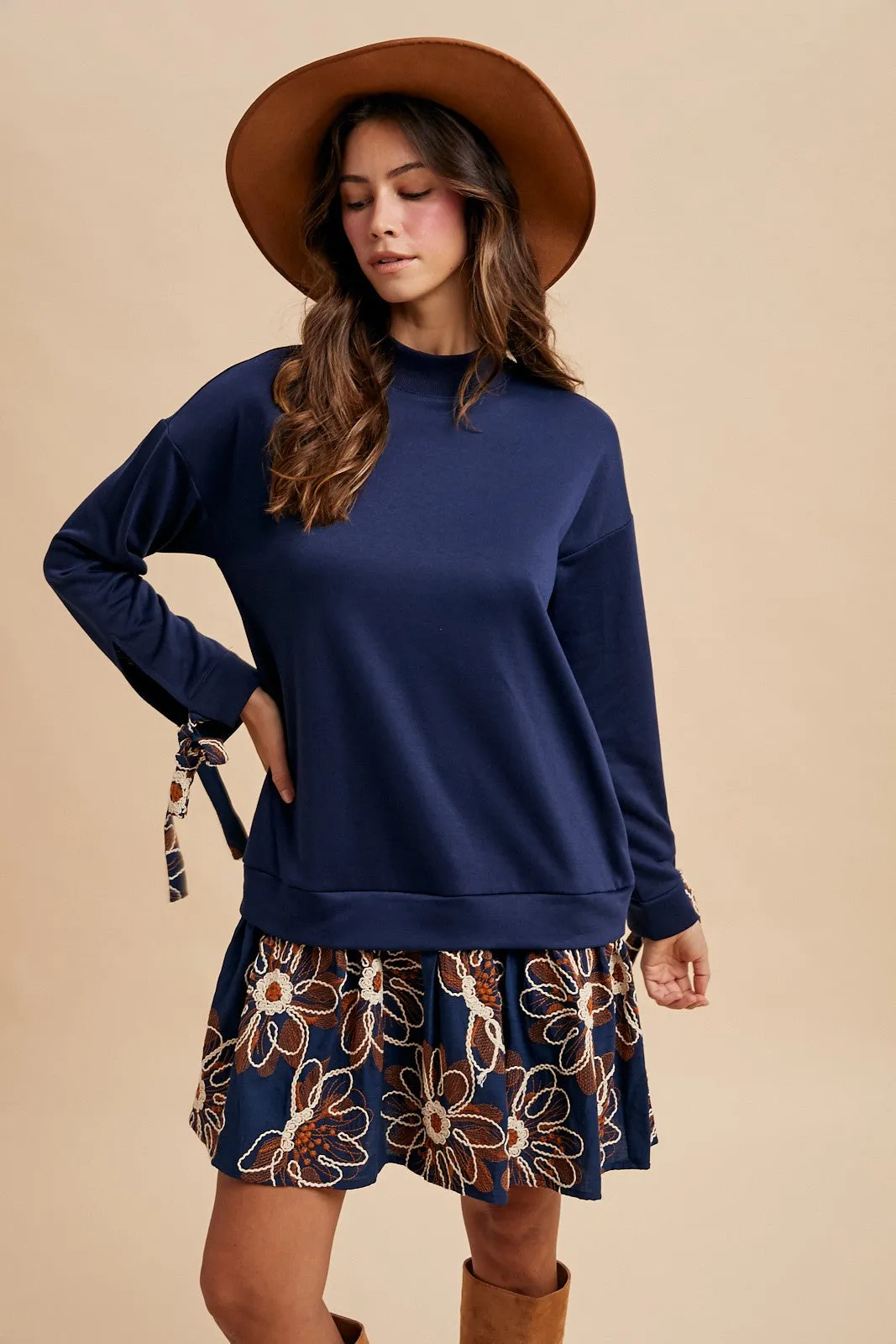 AD4972S sold by AnnieWear