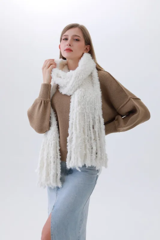 Luxe Bouclé Knit Scarf – Textured Elegance with Fringe❄️✨ made by Leto Collection