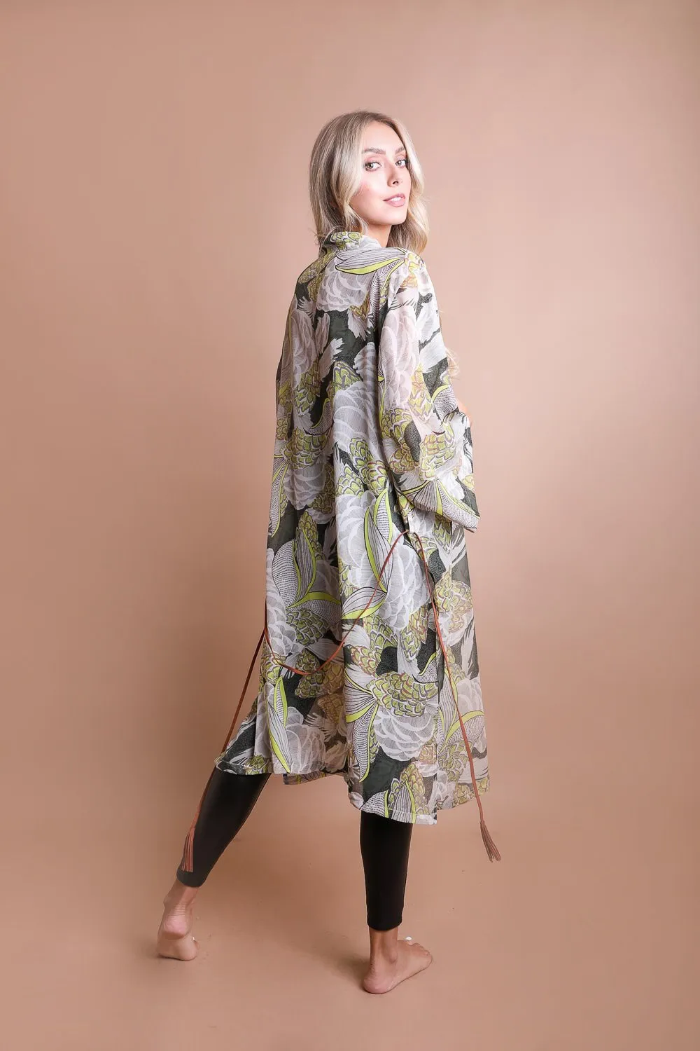 Ikebana Kimono sold by Leto Collection product image thumbnail 2