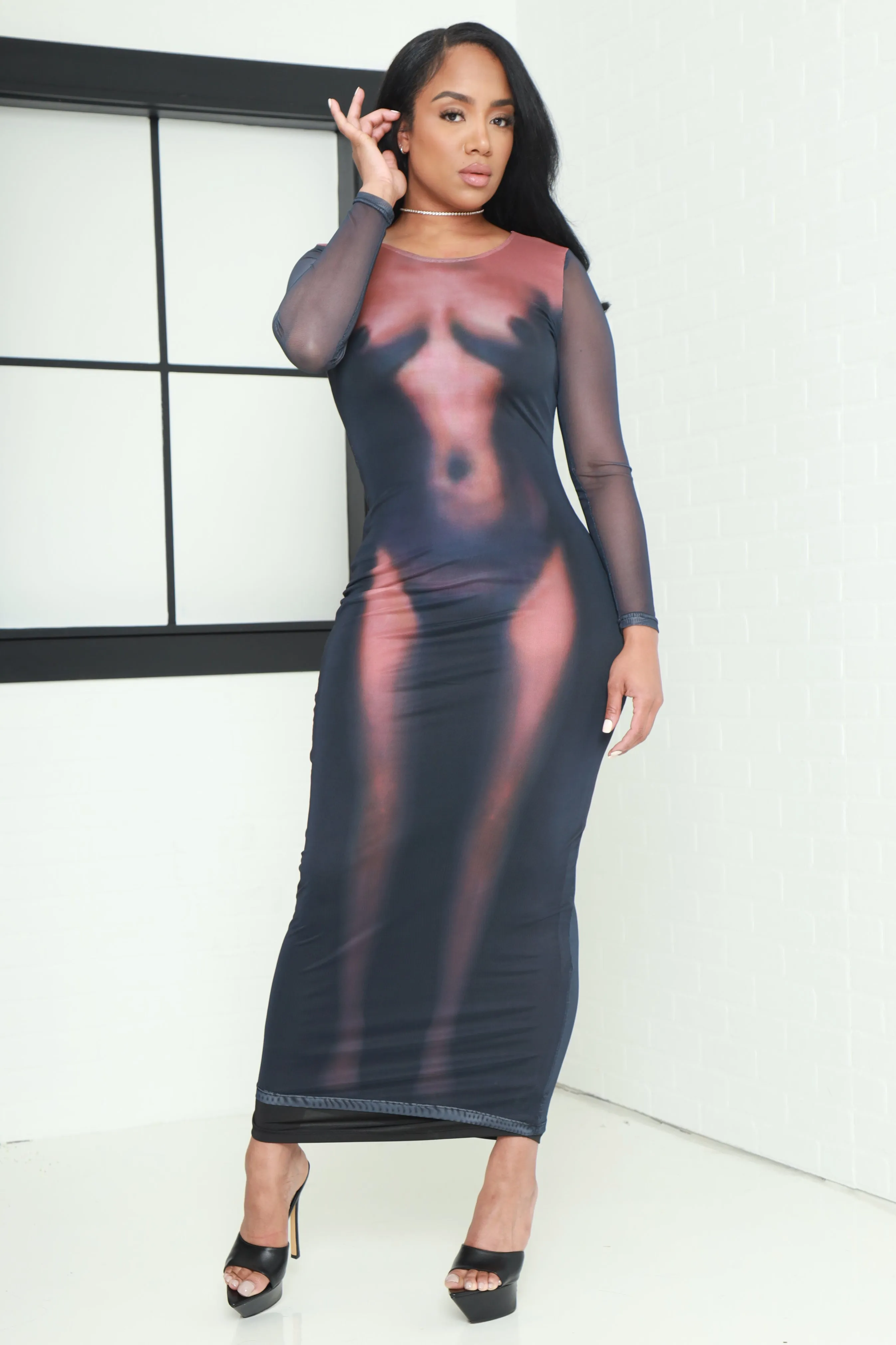 Body Shop Long Sleeve Graphic Maxi Dress - Black sold by Swankaposh product image thumbnail 3