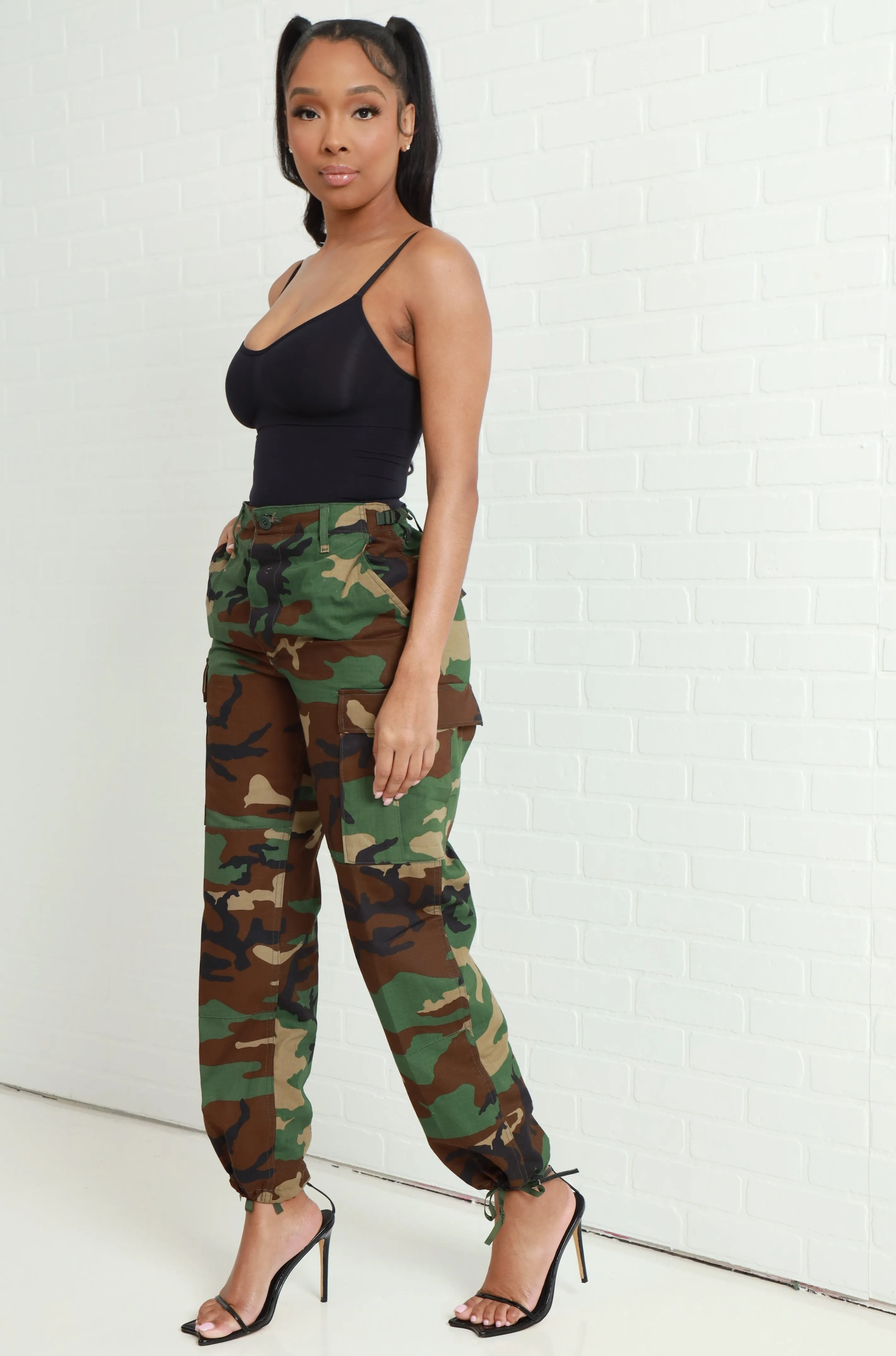 Everyday Essential Seamless Sculpting Body Shaper - Black No. 195 sold by Swankaposh product image thumbnail 3