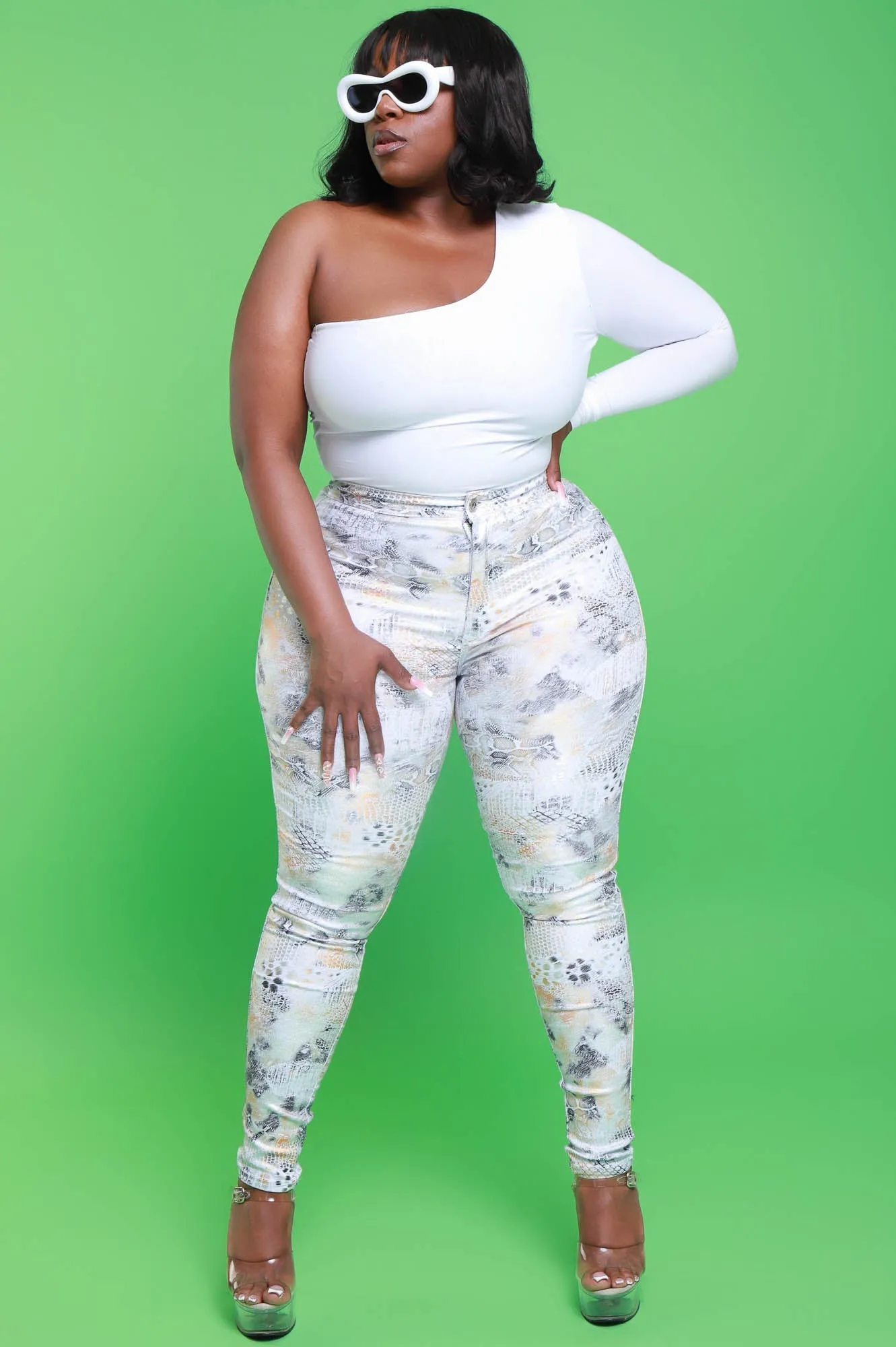 $15.99 Wildest Dreams Metallic Snakeskin Skinny Pants - Silver sold by Swankaposh product image thumbnail 5