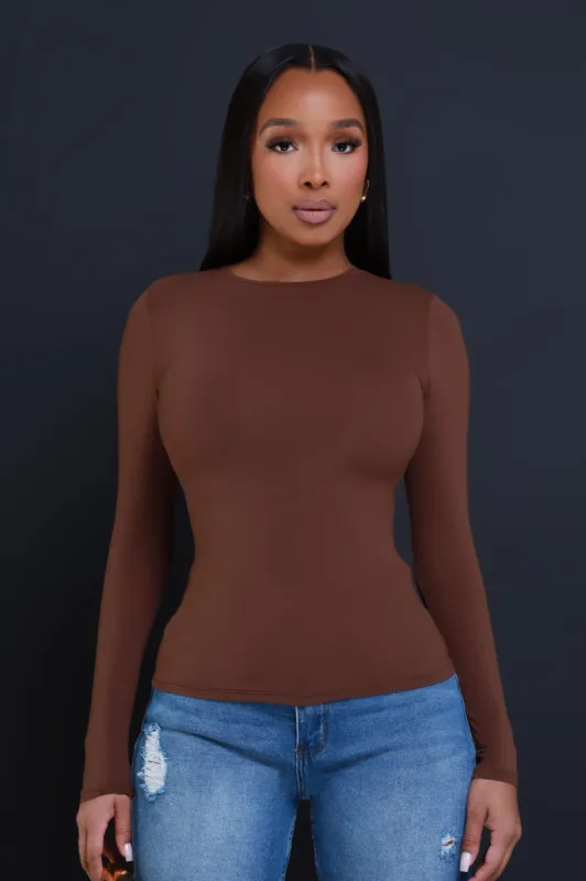 Tight Fit Crew Neck Long Sleeve T-Shirt - Brown No.173 NKDS sold by Swankaposh