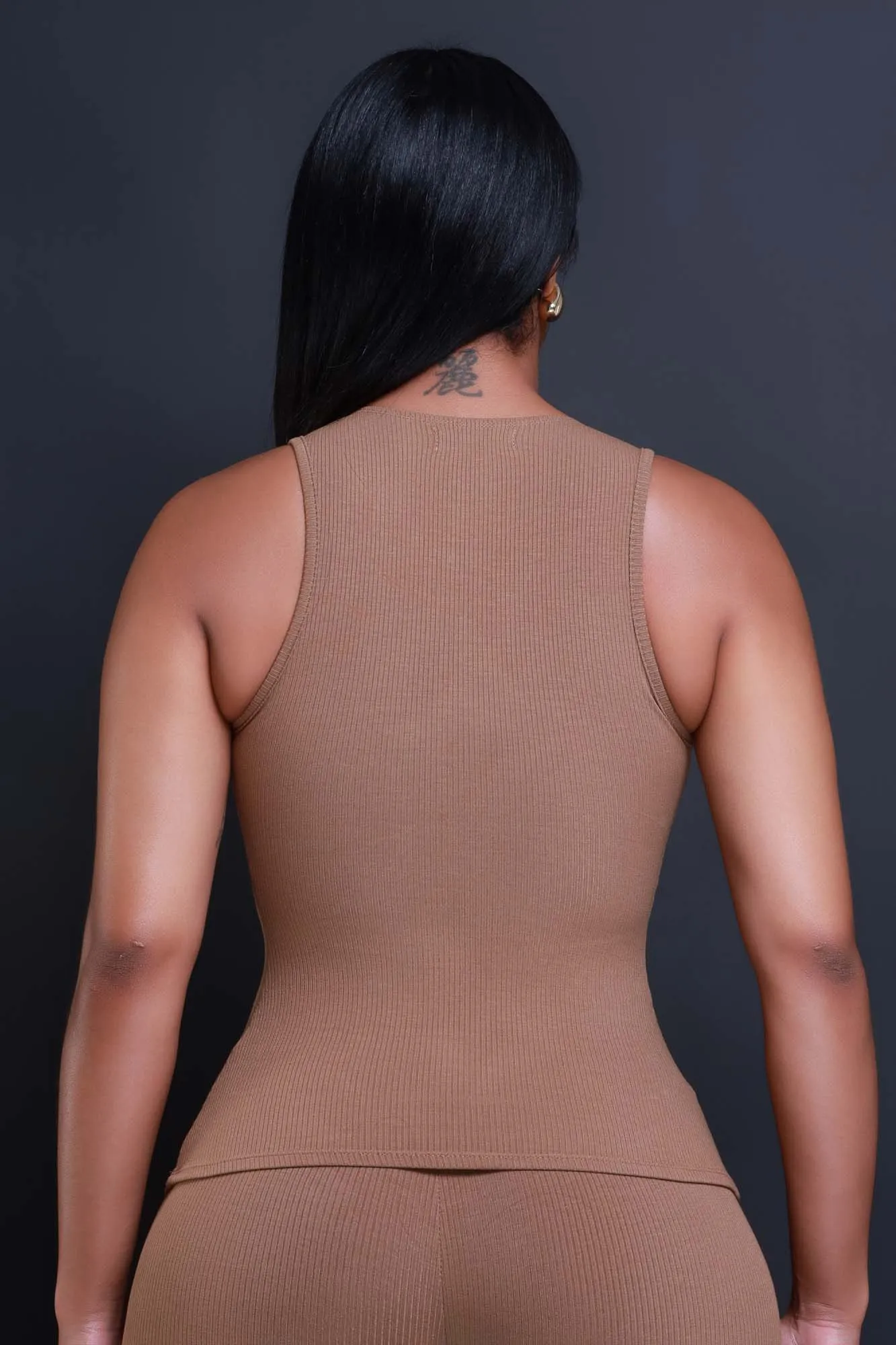 Top Of The Line Cellulite Deleter Sleeveless Ribbed Top - Mocha sold by Swankaposh product image thumbnail 4