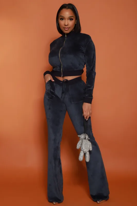 Catch An Opp Velvet Jogger Set - Navy sold by Swankaposh