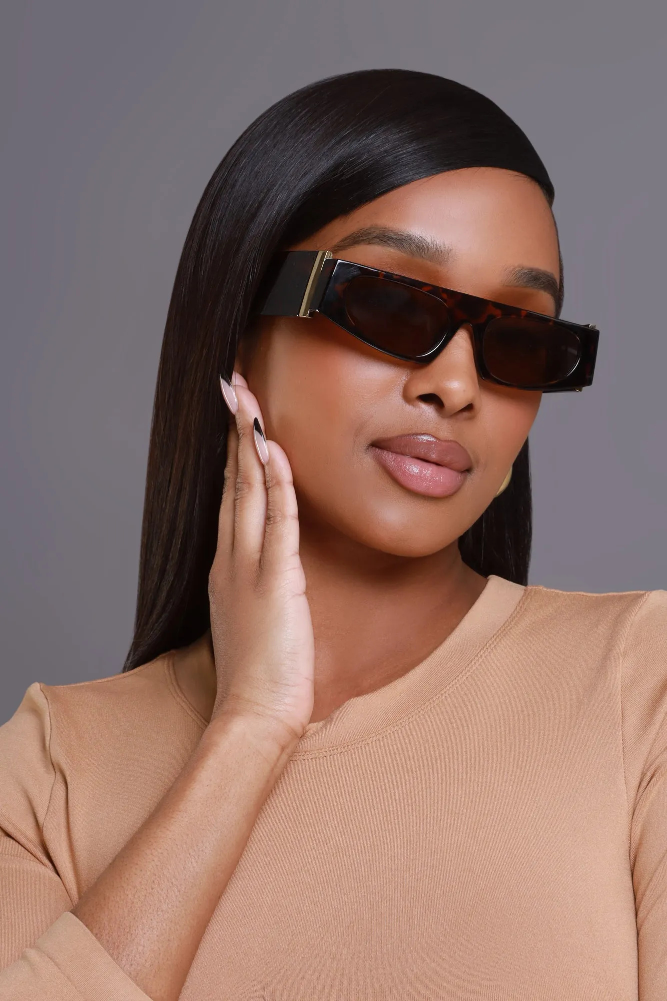 Look This Way Broad Frame Sunglasses - Black/Brown sold by Swankaposh product image thumbnail 2