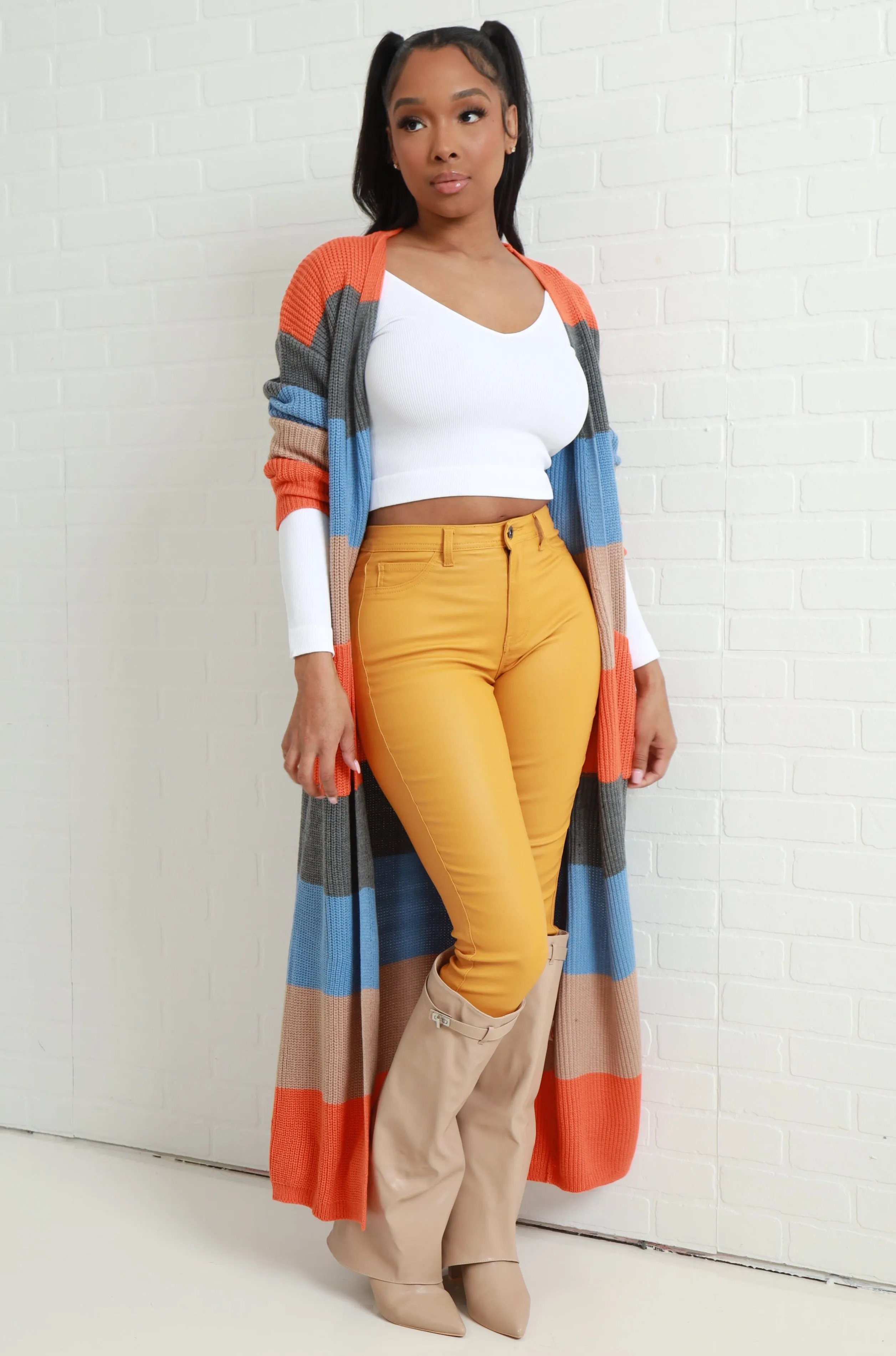 Vibe Check Ribbed V-Neck Crop Top - White sold by Swankaposh product image thumbnail 2