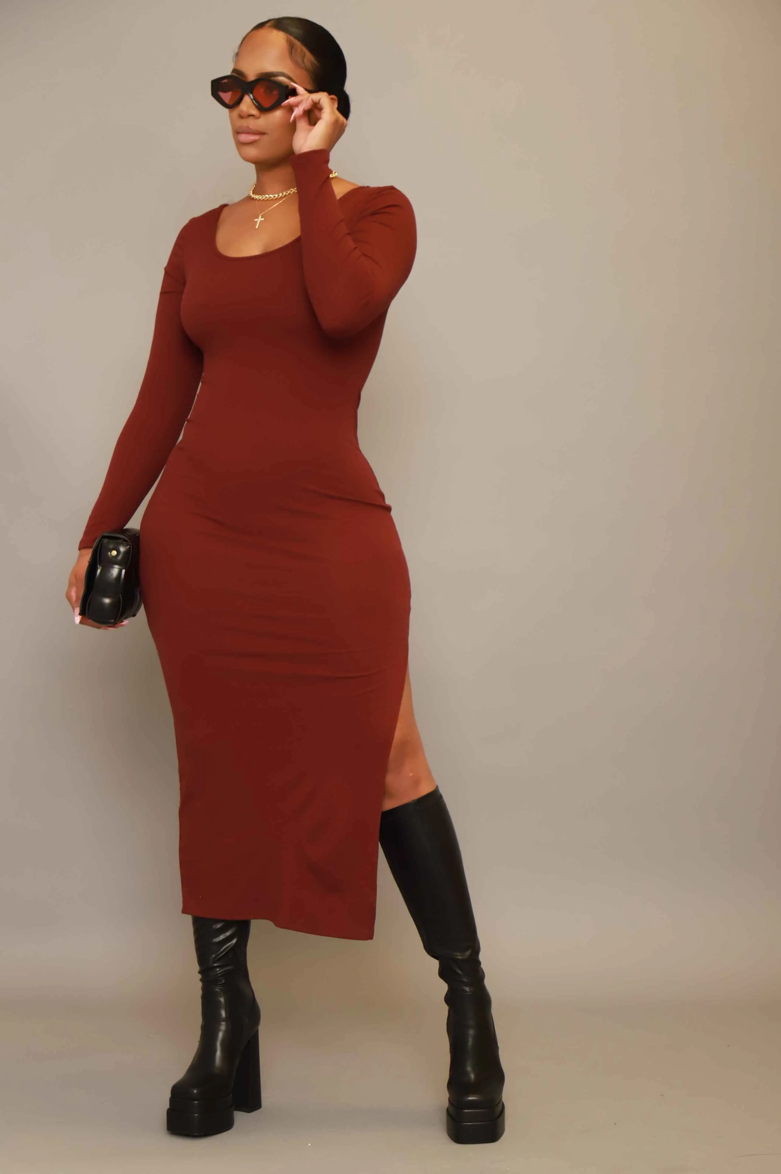 Good Love Scoop Neck Midi Dress - Merlot sold by Swankaposh product image thumbnail 4