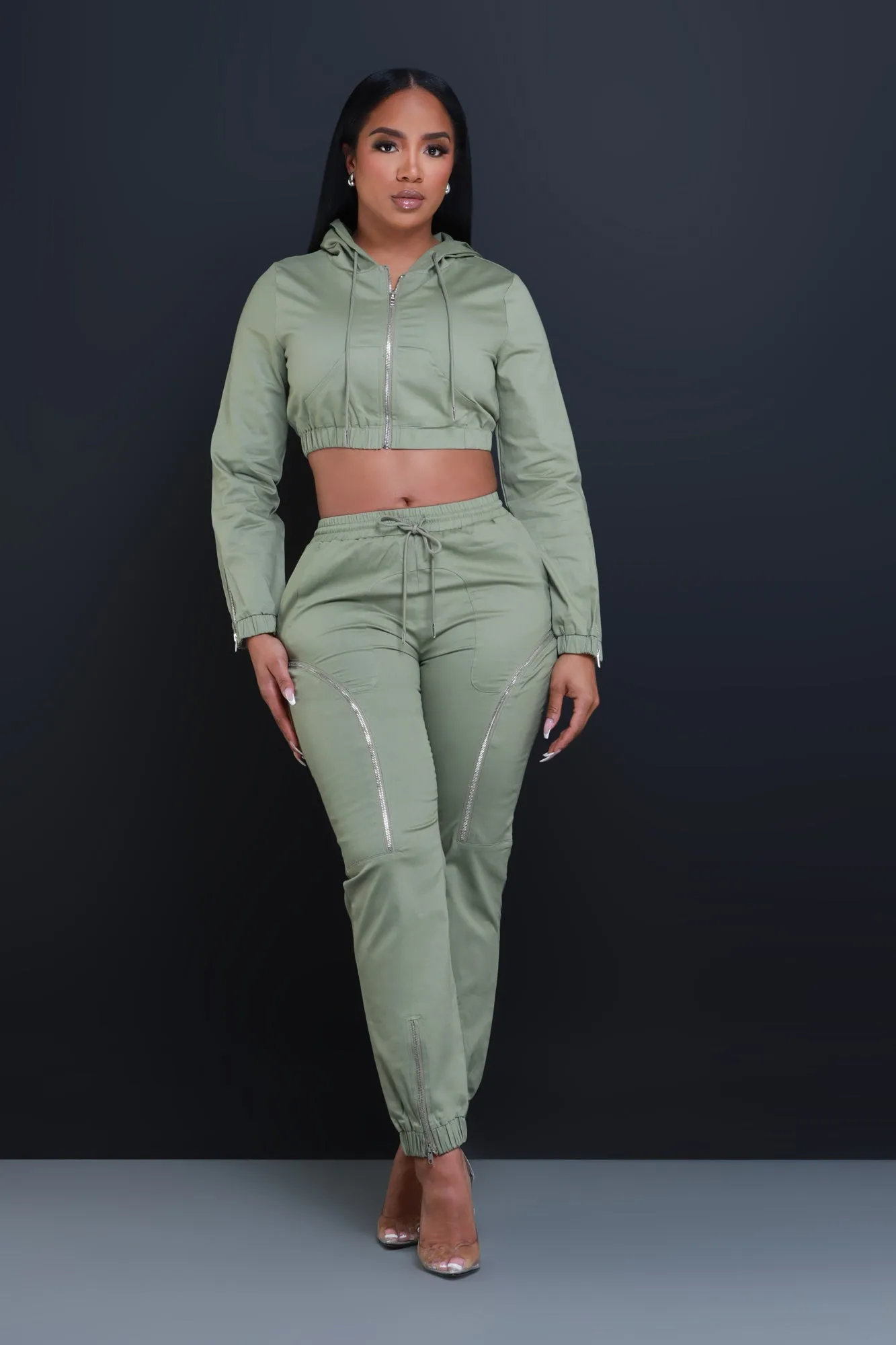 Walk Away Cropped Jogger Set - Olive sold by Swankaposh