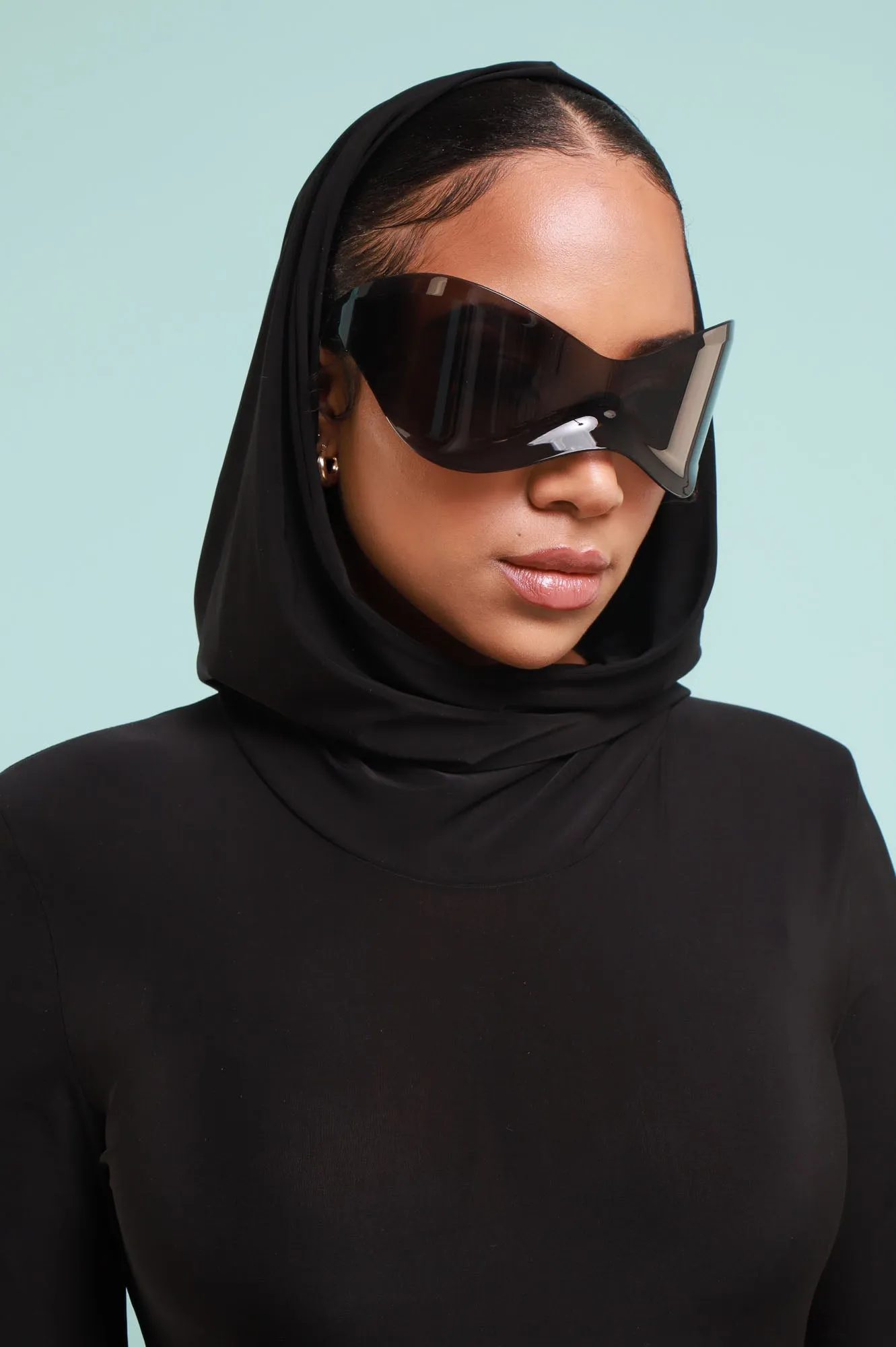 Final Score Curved Shield Sunglasses - Black sold by Swankaposh product image thumbnail 2