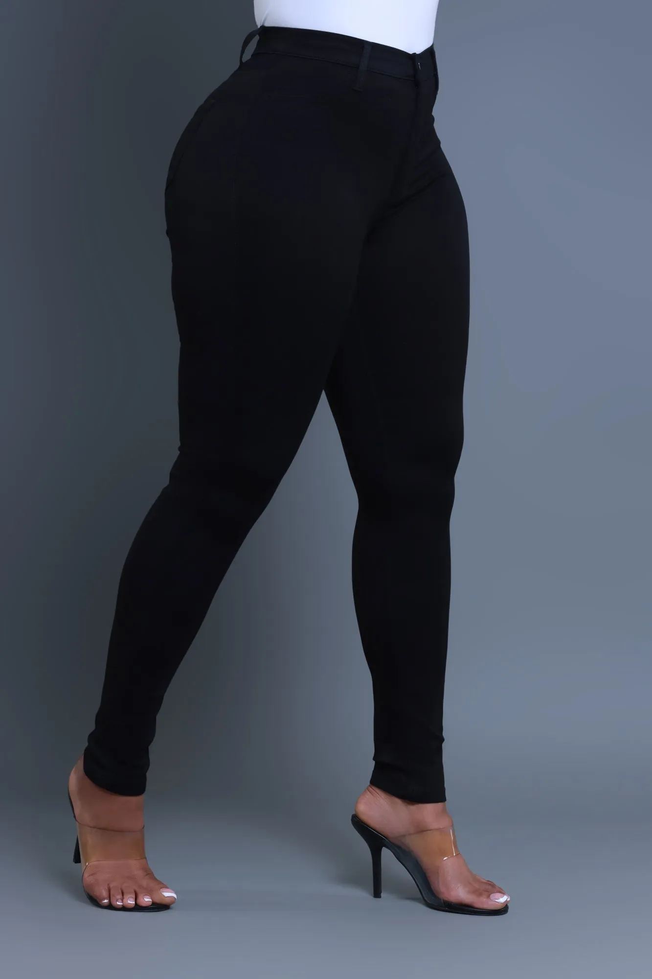 Look Back Butt Lifting High Rise Jeans - Black sold by Swankaposh product image thumbnail 4