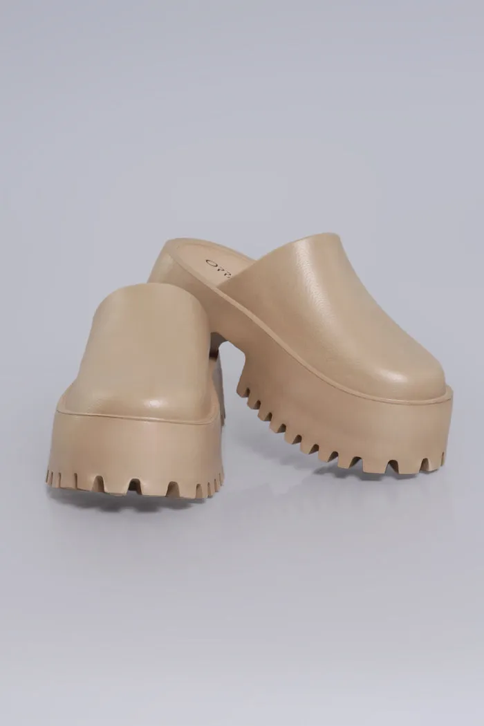 No Such Luck Platform Chunky Slides - Taupe sold by Swankaposh product image thumbnail 2
