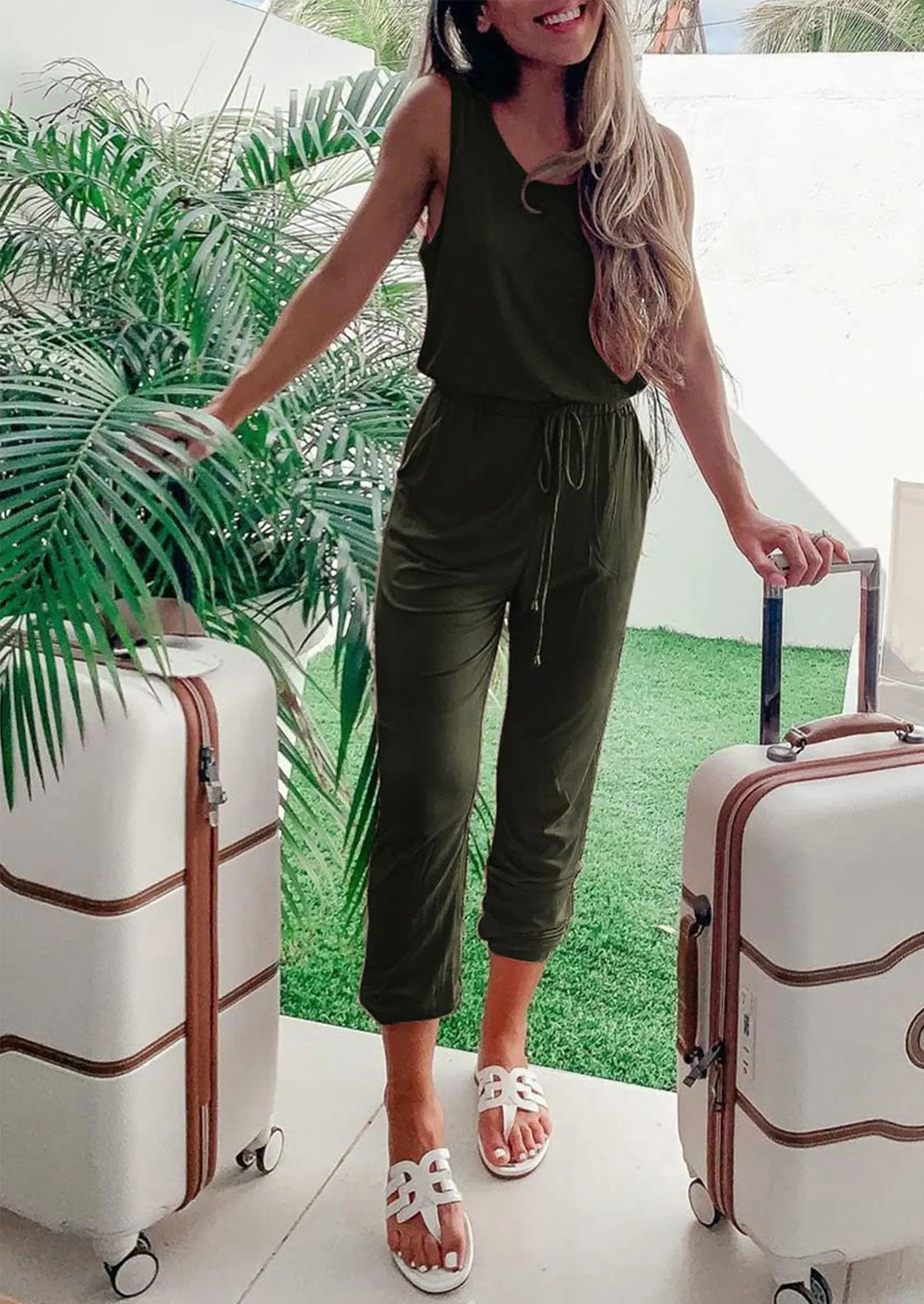 PRETTYGARDEN Two Piece Outfit Sets Casual Sleeveless Crewneck Tops and Sweatpants sold by PrettyGarden product image thumbnail 3