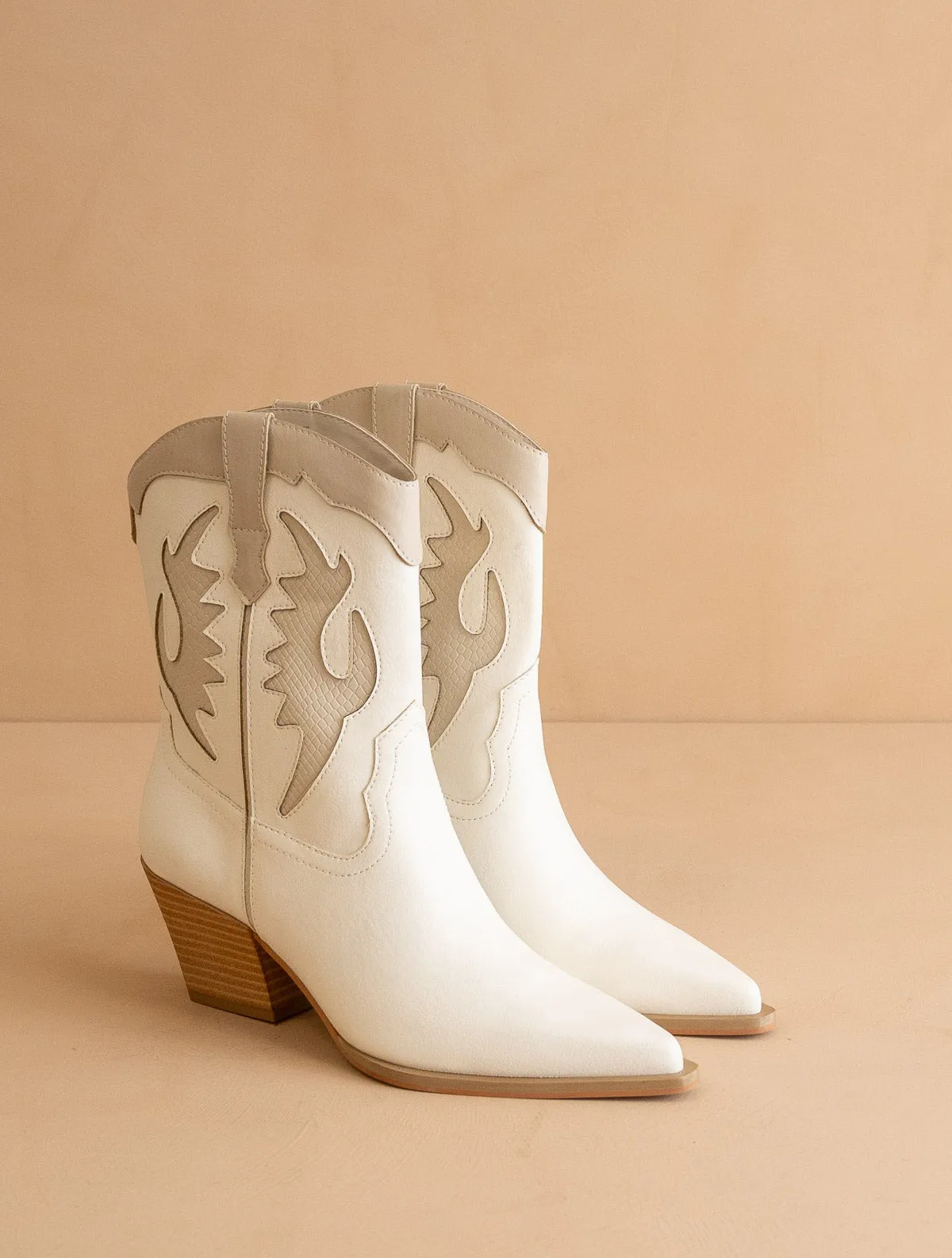 The Houston | White Layered panel Cowgirl boot *FINAL SALE* sold by Oasis Society product image thumbnail 3