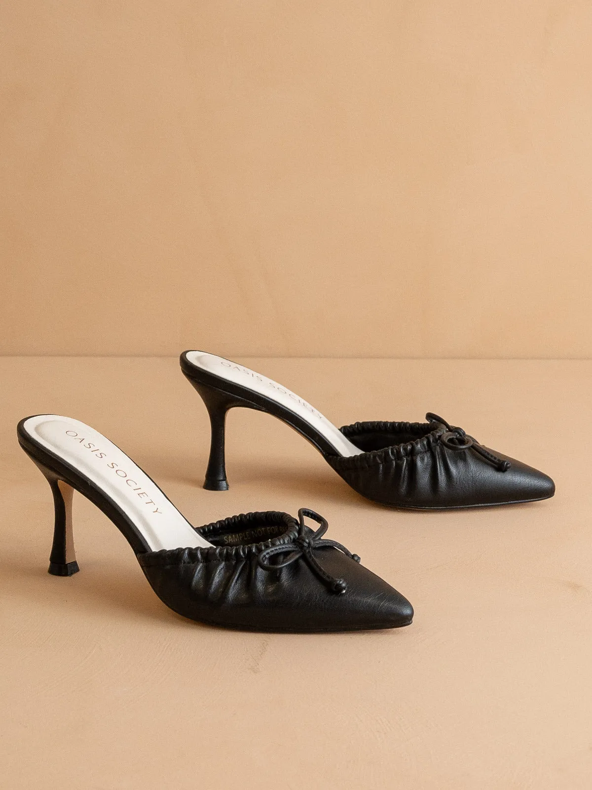 The Maven | Black Pointed Kitten Heel with Bow sold by Oasis Society product image thumbnail 3