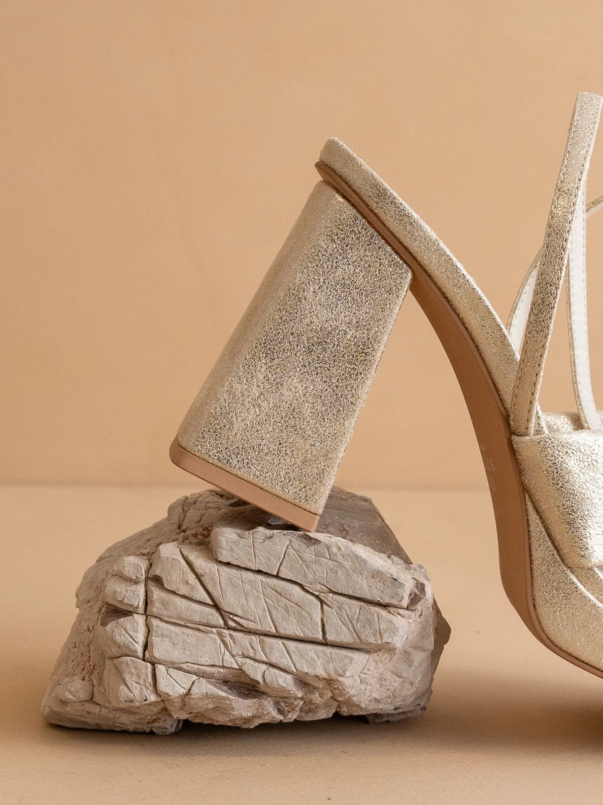 The Zoey | Light Gold knotted band platform heel sold by Oasis Society product image thumbnail 3
