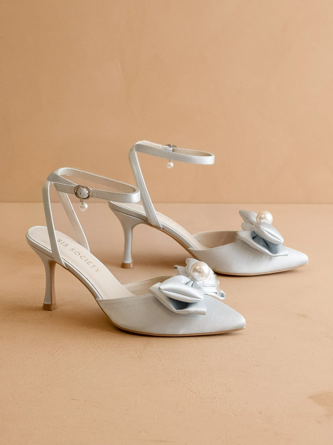 The Colette | Something-Blue Pearl Bow Bridal Heel sold by Oasis Society product image thumbnail 4