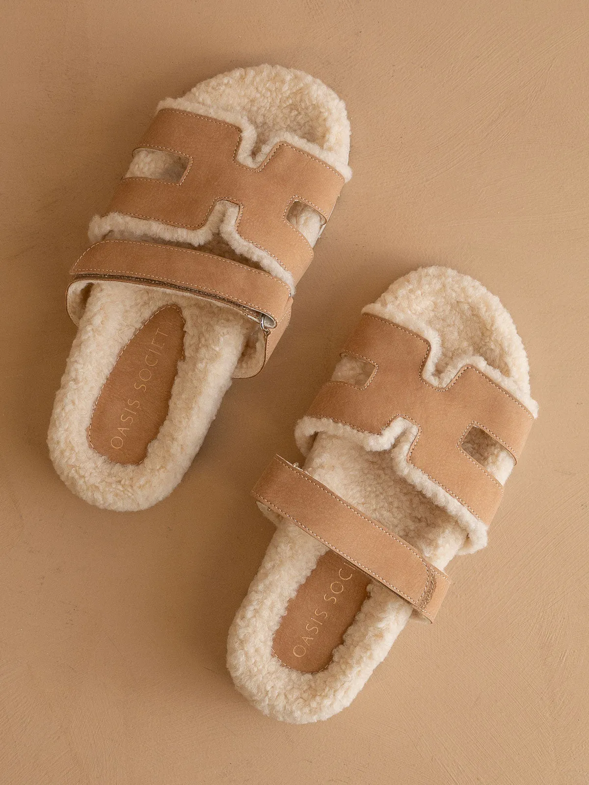 The Alpine | Camel Faux Shearling Sandals *final sale* sold by Oasis Society